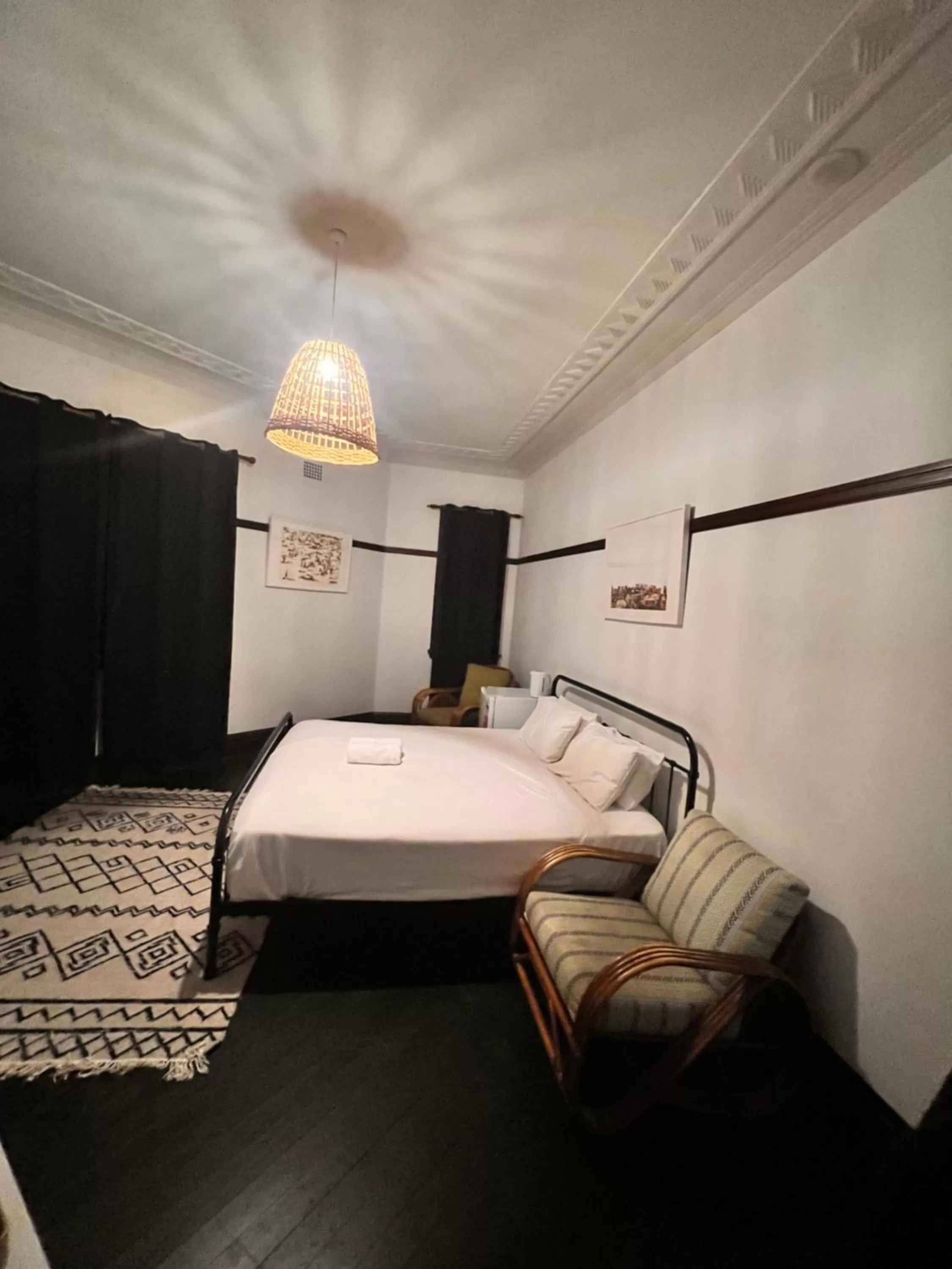 Bed in Charing Cross Hotel