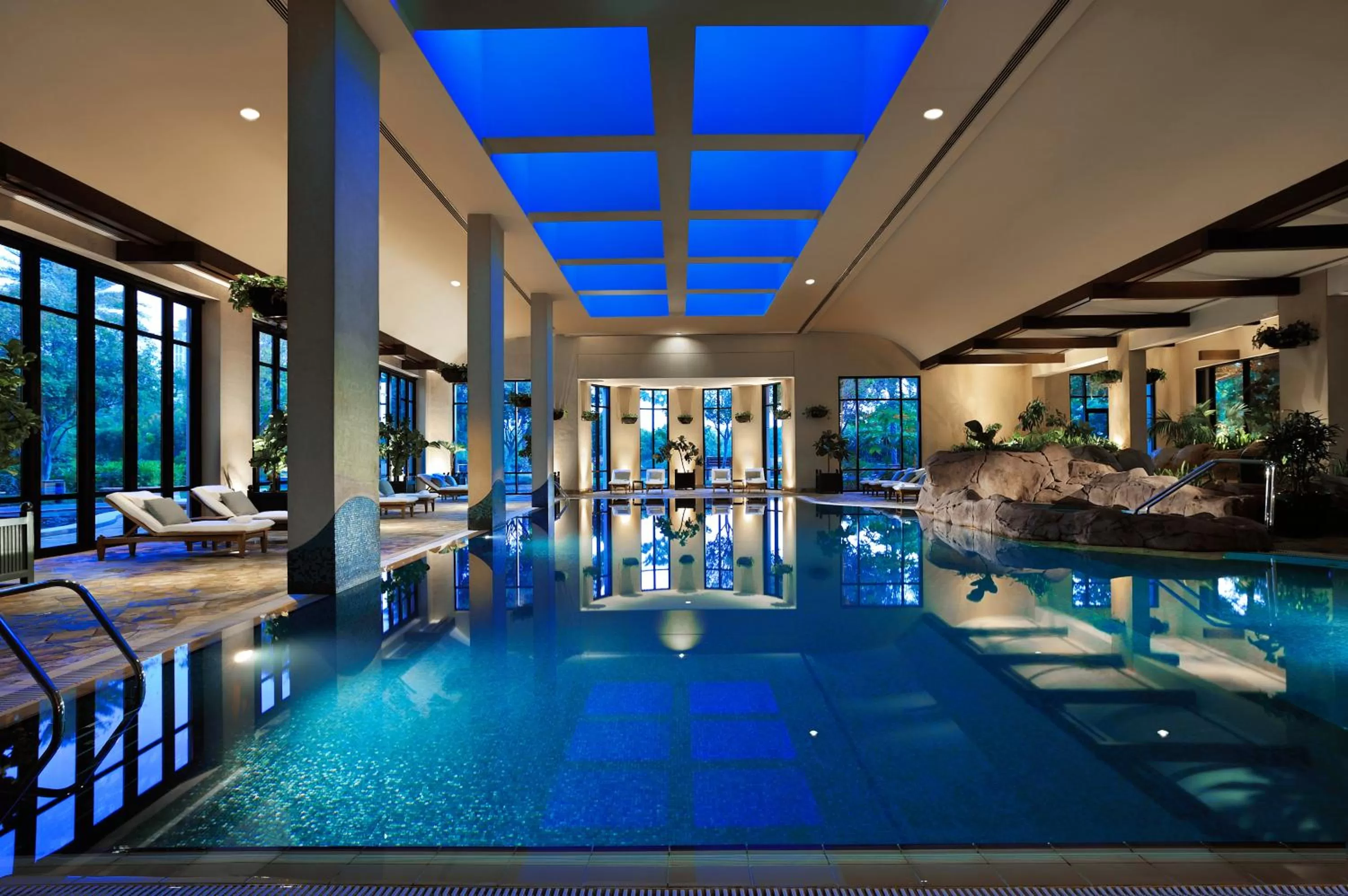 Swimming pool in Grand Hyatt Dubai