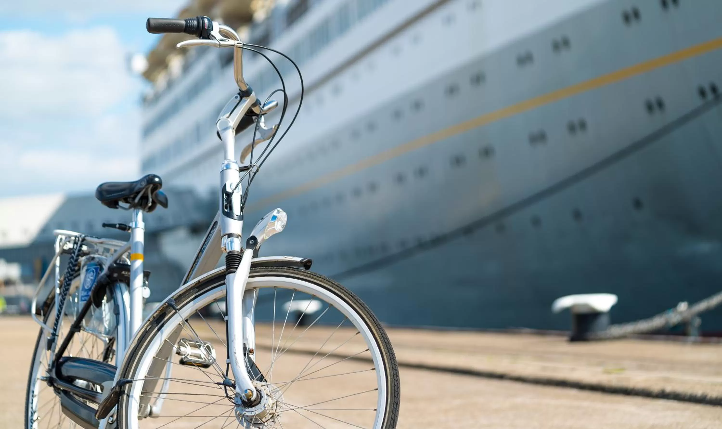 Cycling in ss Rotterdam by WestCord