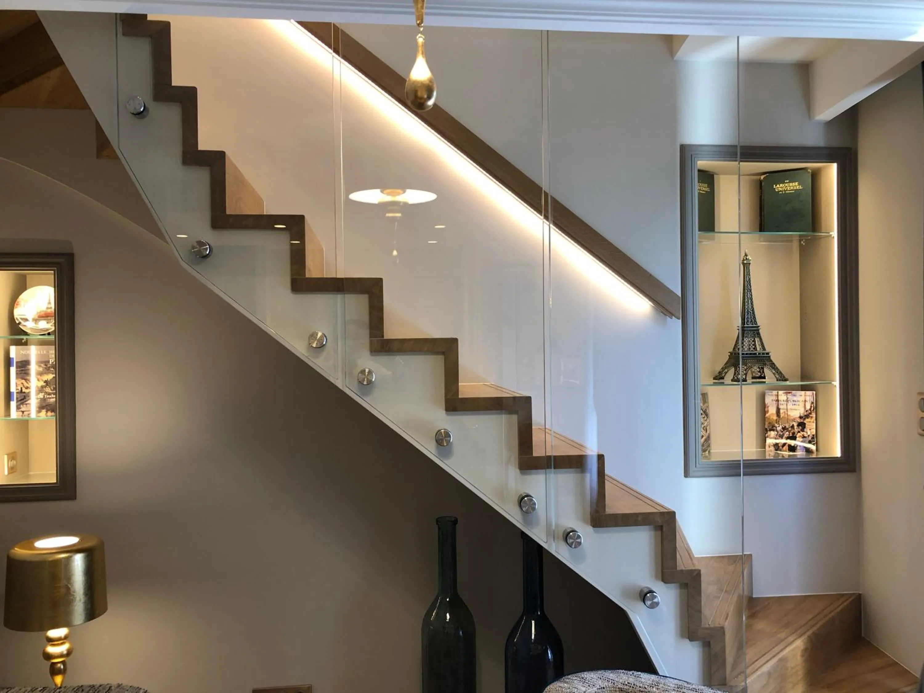 Bedroom in Hotel Lumen Paris Louvre