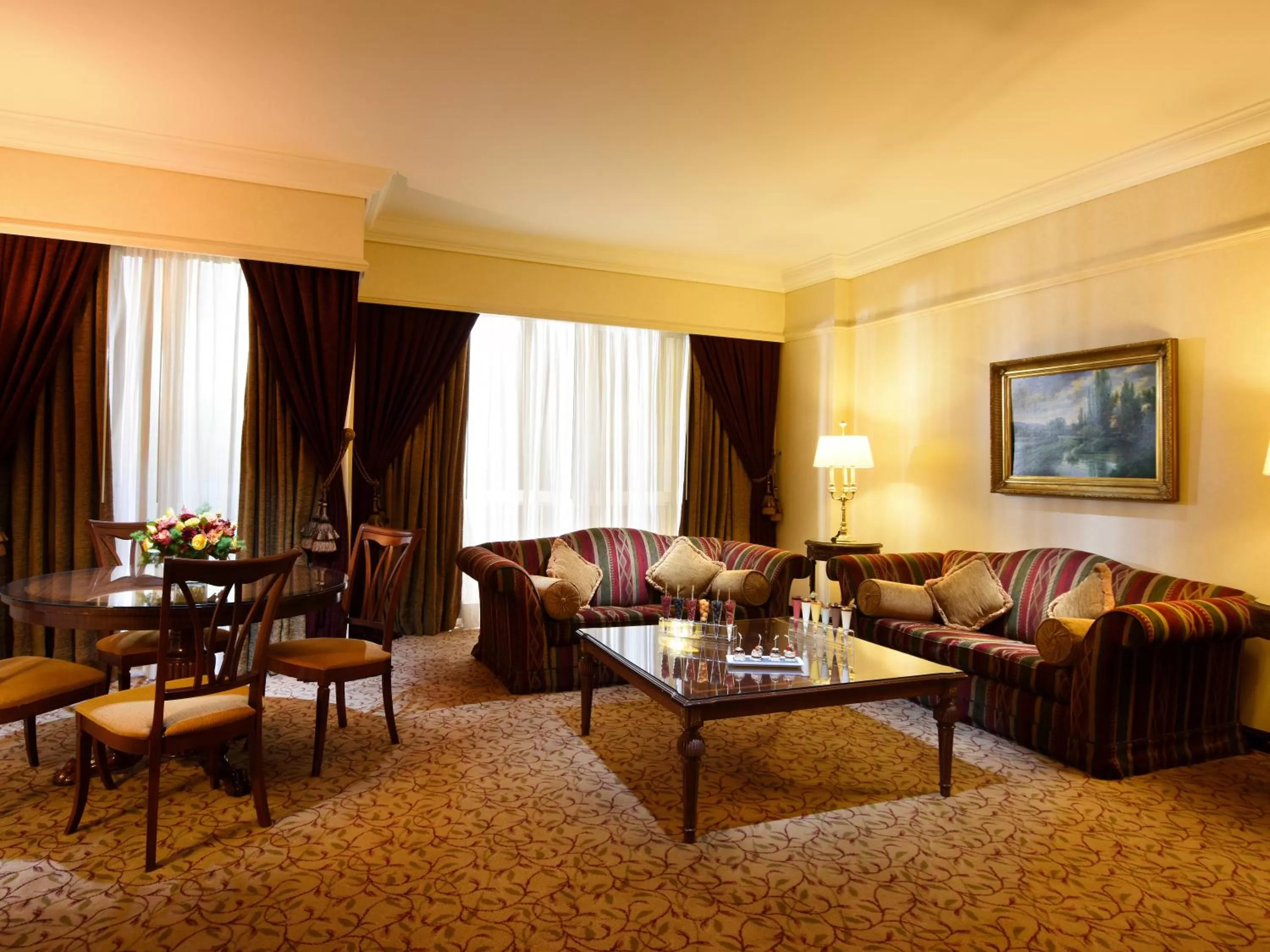 Living room in Gefinor Rotana – Beirut
