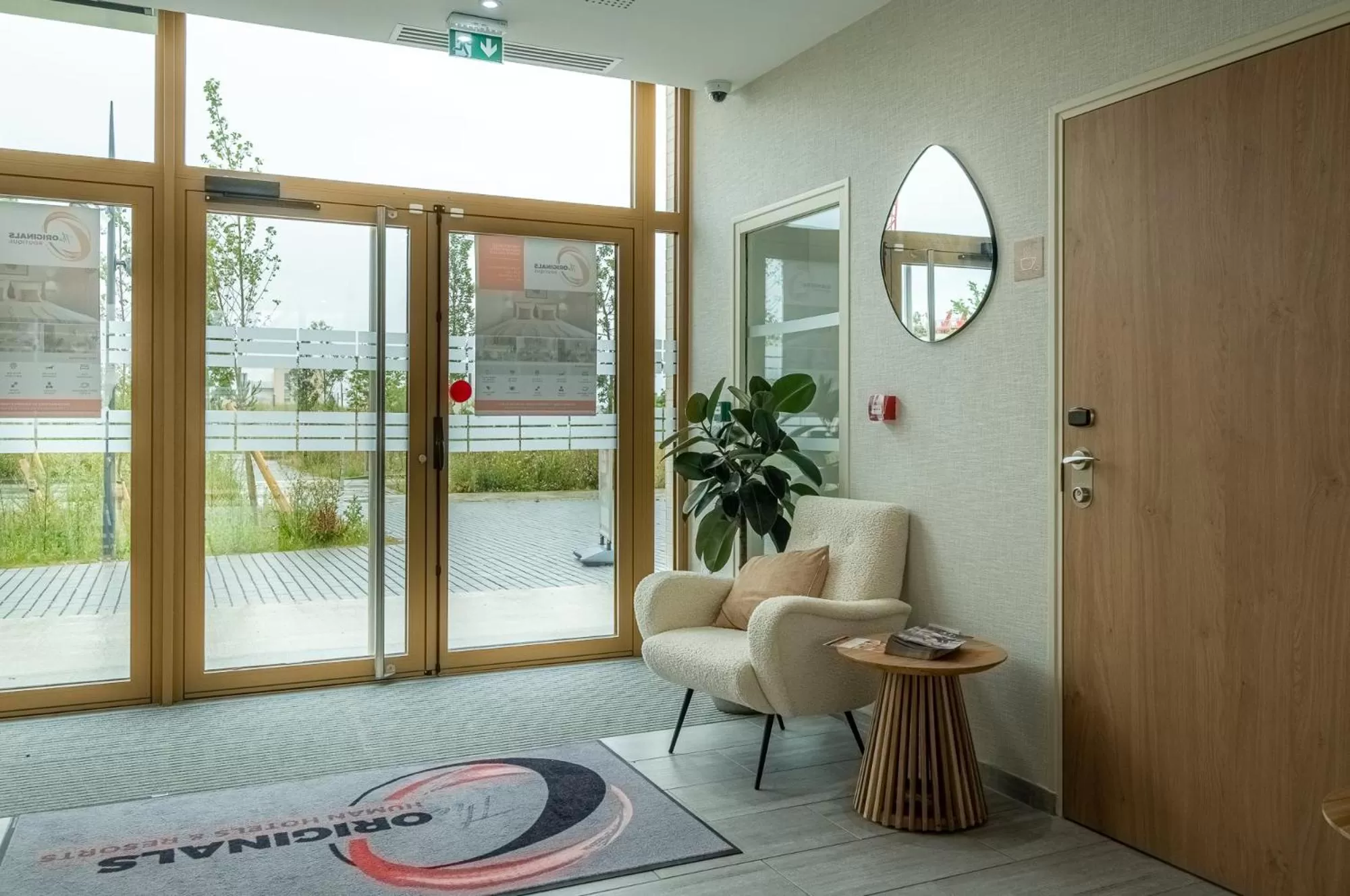 Lobby or reception in The Originals Boutique Hôtel Amiens Sud