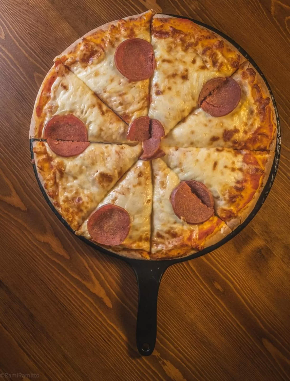 Restaurant/places to eat in Sunset Inn