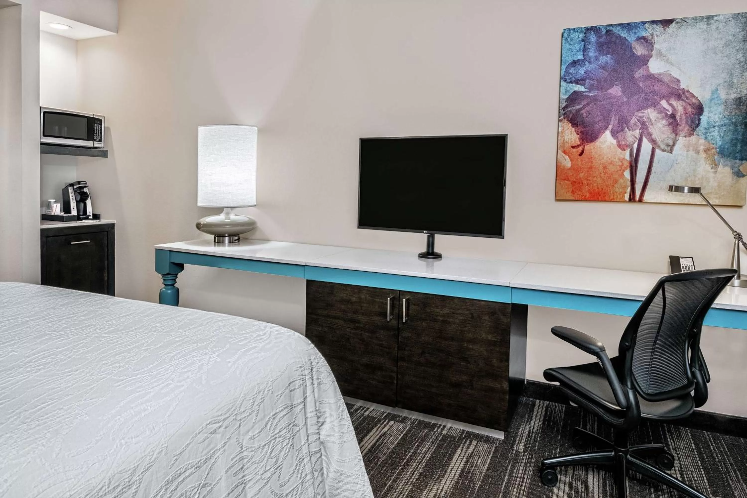 Bed in Hilton Garden Inn San Marcos