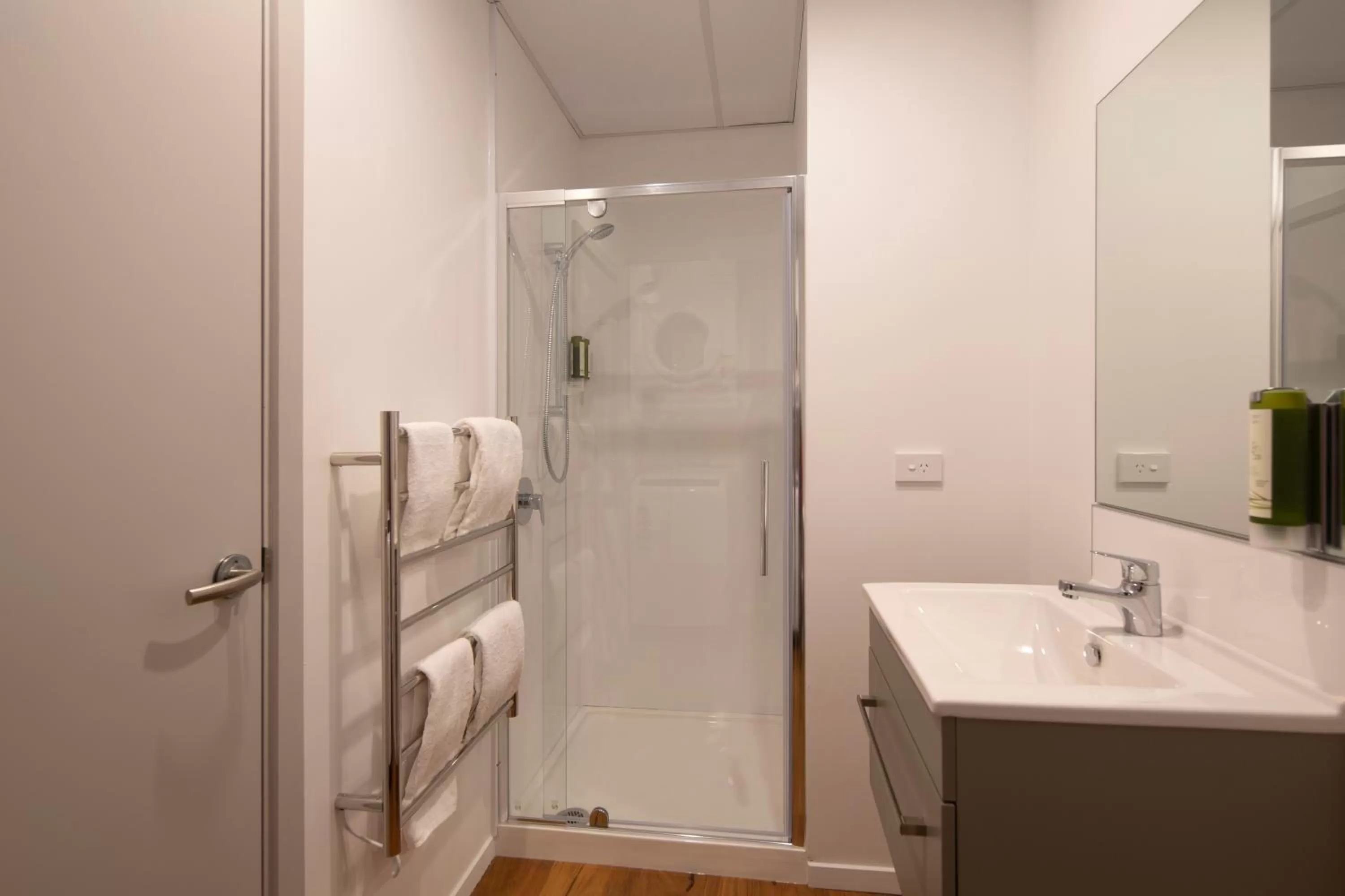 Toilet in Wyndham Garden Remarkables Park Queenstown