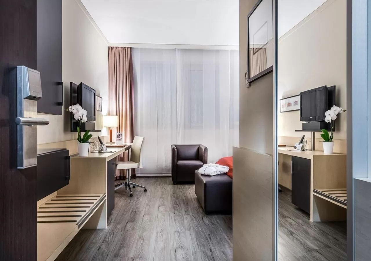 Photo of the whole room in Best Western Premier Hotel Regensburg