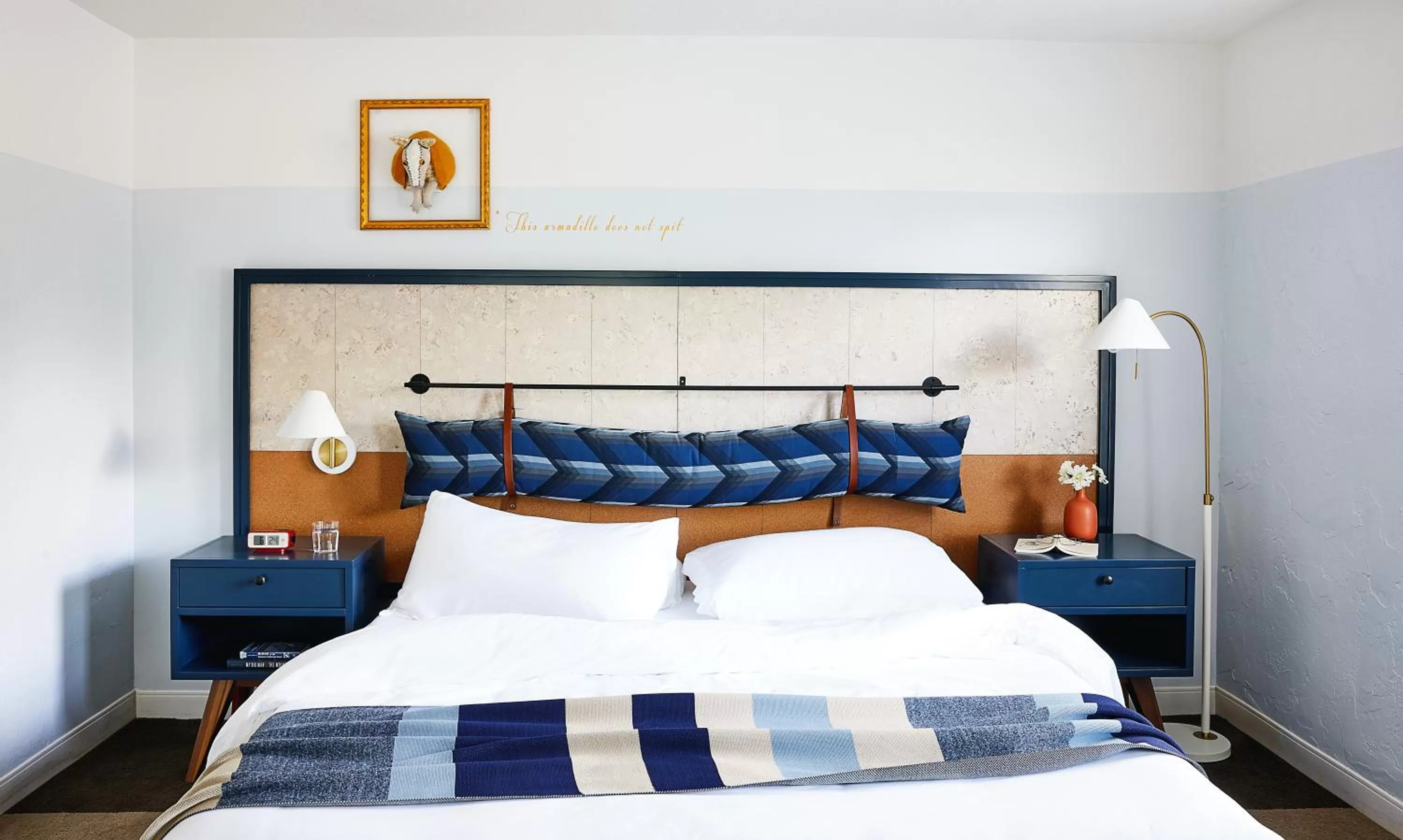 Property building, Bed in Calistoga Motor Lodge and Spa