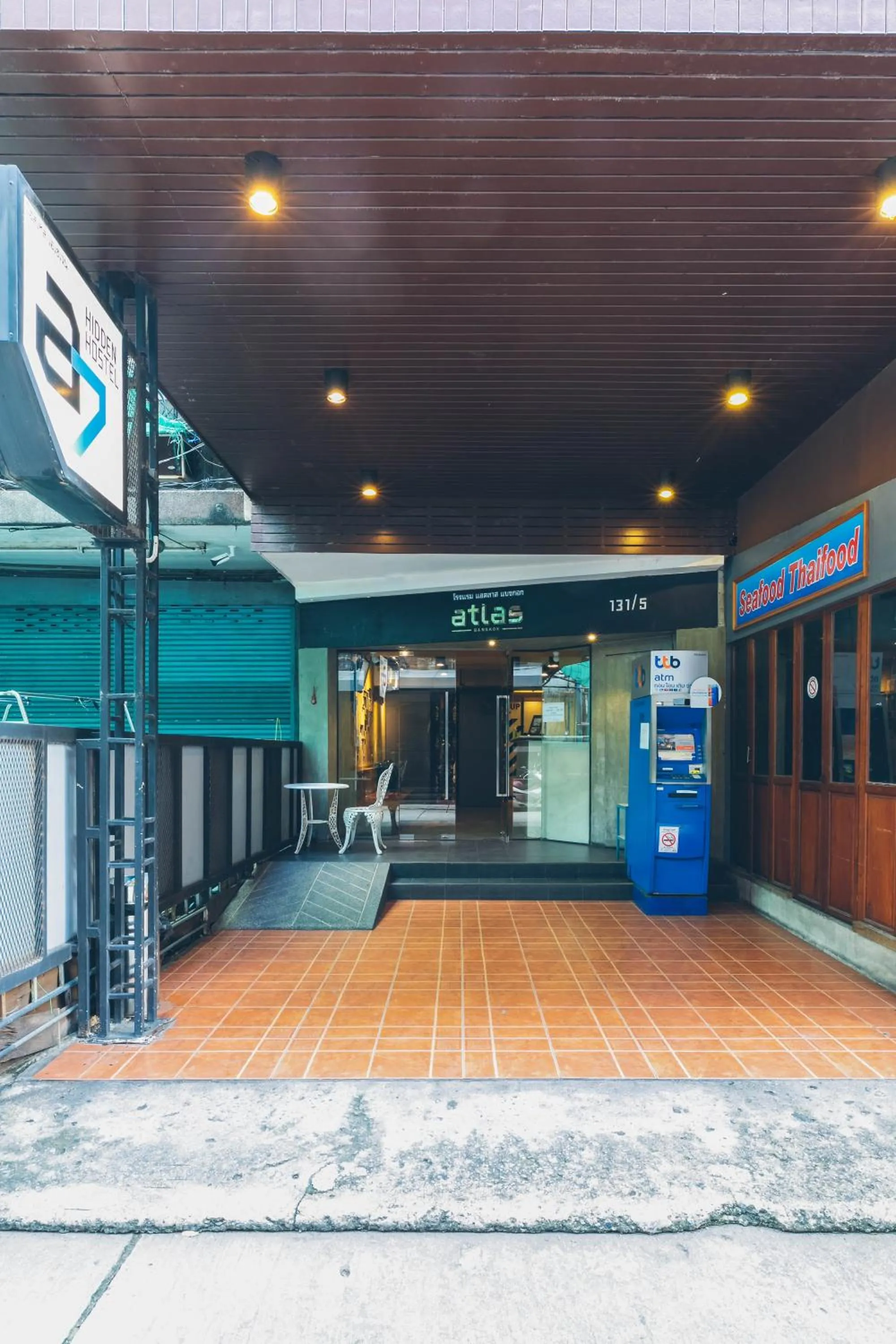 Lobby or reception in Atlas Bangkok Hotel