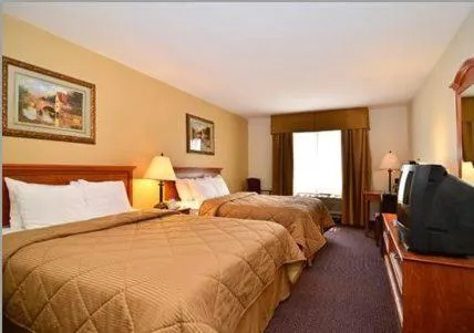 Queen Room with Two Queen Beds in Rodeway Inn Espanola