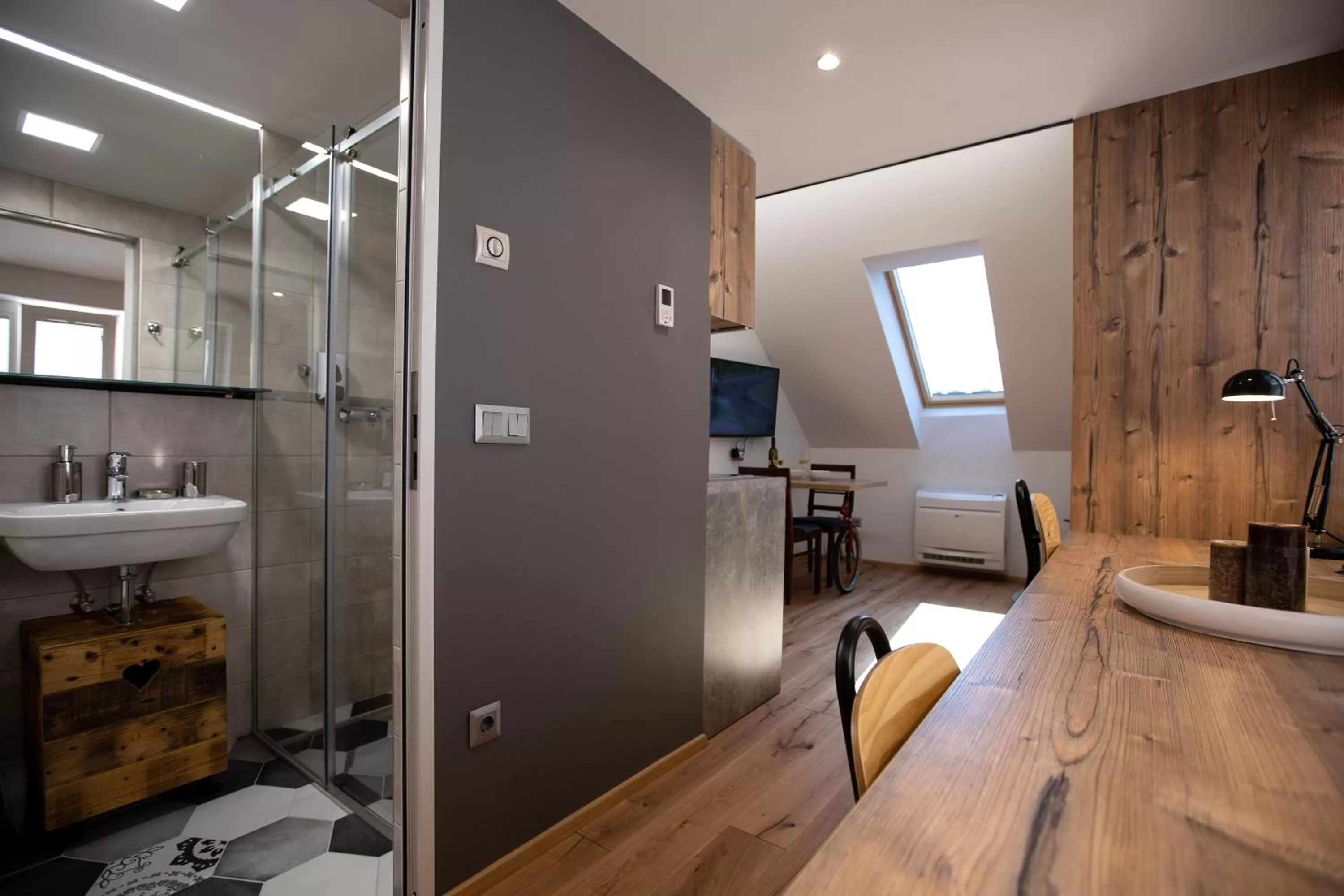 Photo of the whole room in Becycle Sustainable stay and travel