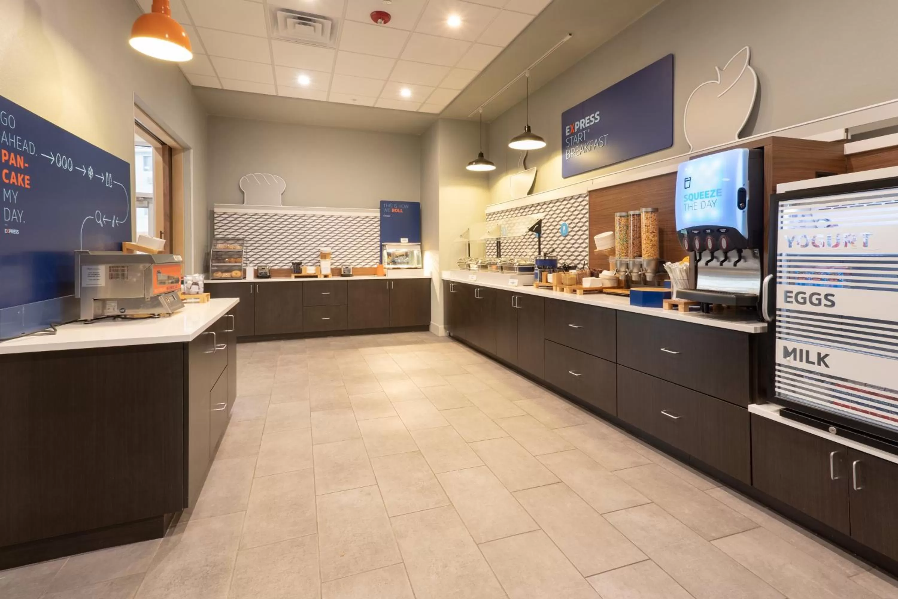 Breakfast in Holiday Inn Express & Suites - Firestone - Longmont by IHG