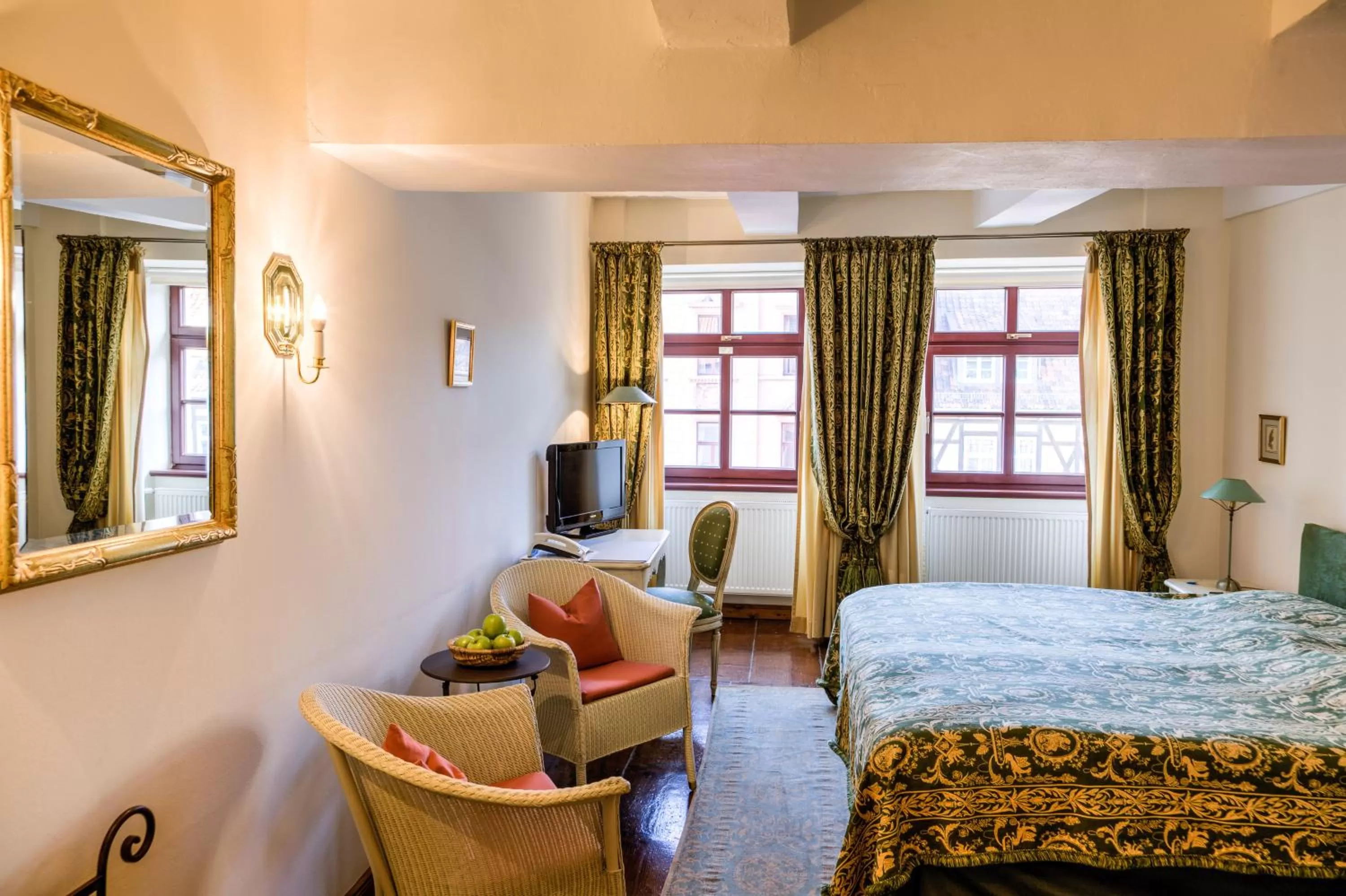 Photo of the whole room, Bed in Hotel Zum Bär