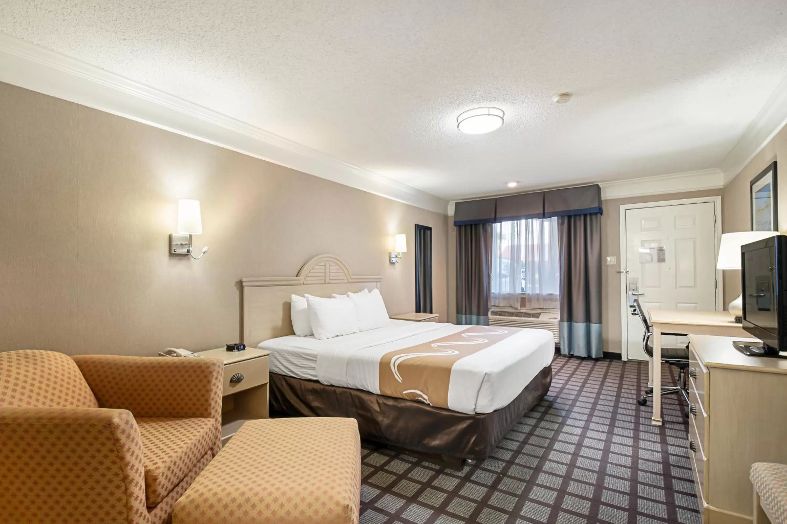 Quality Inn Near Lake Marble Falls