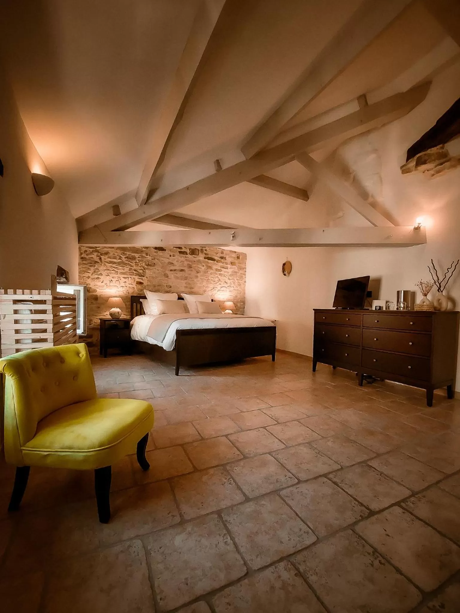 Photo of the whole room in Les Lauriers Roses - Maison d'Hôtes