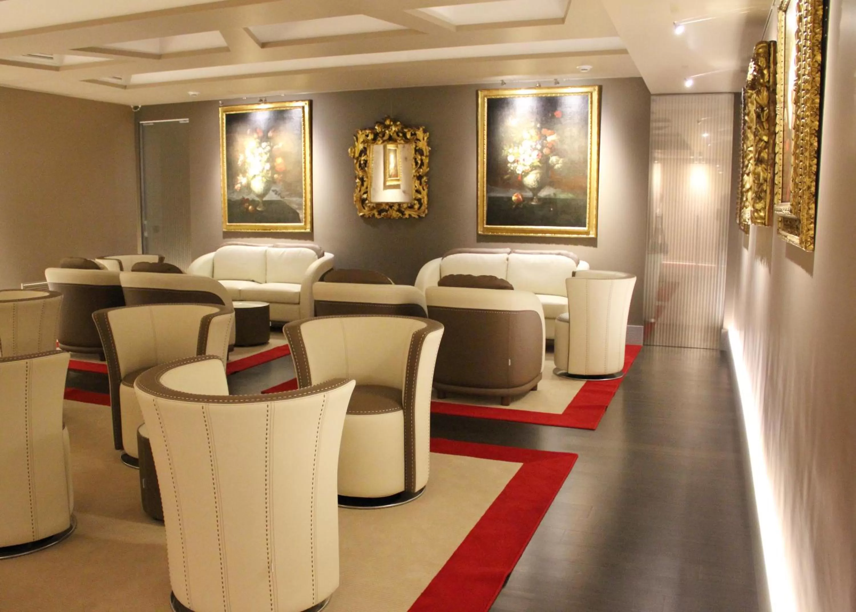 Business facilities in Harry's Bar Trevi Hotel & Restaurant