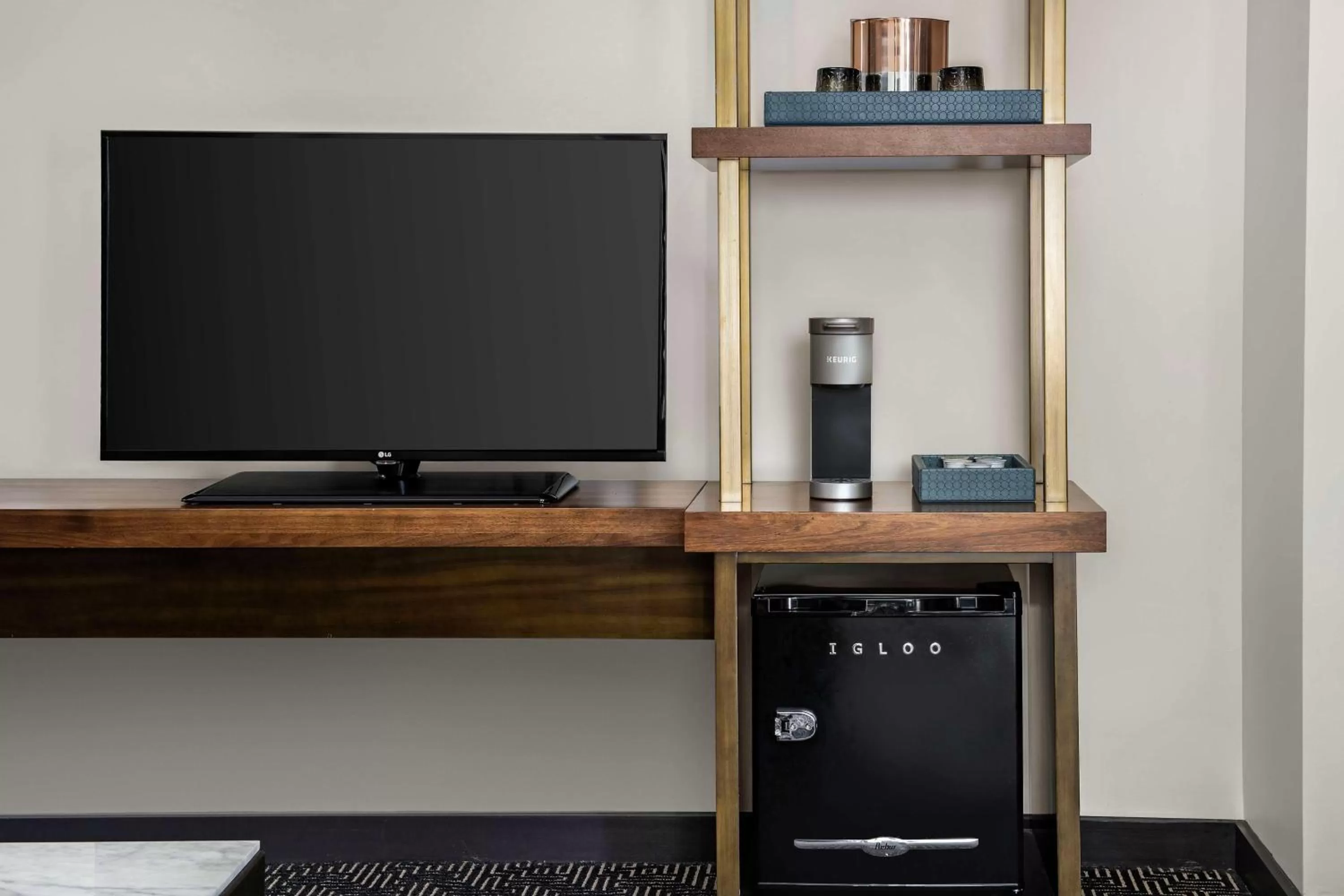 Bedroom in The Troubadour Hotel New Orleans
