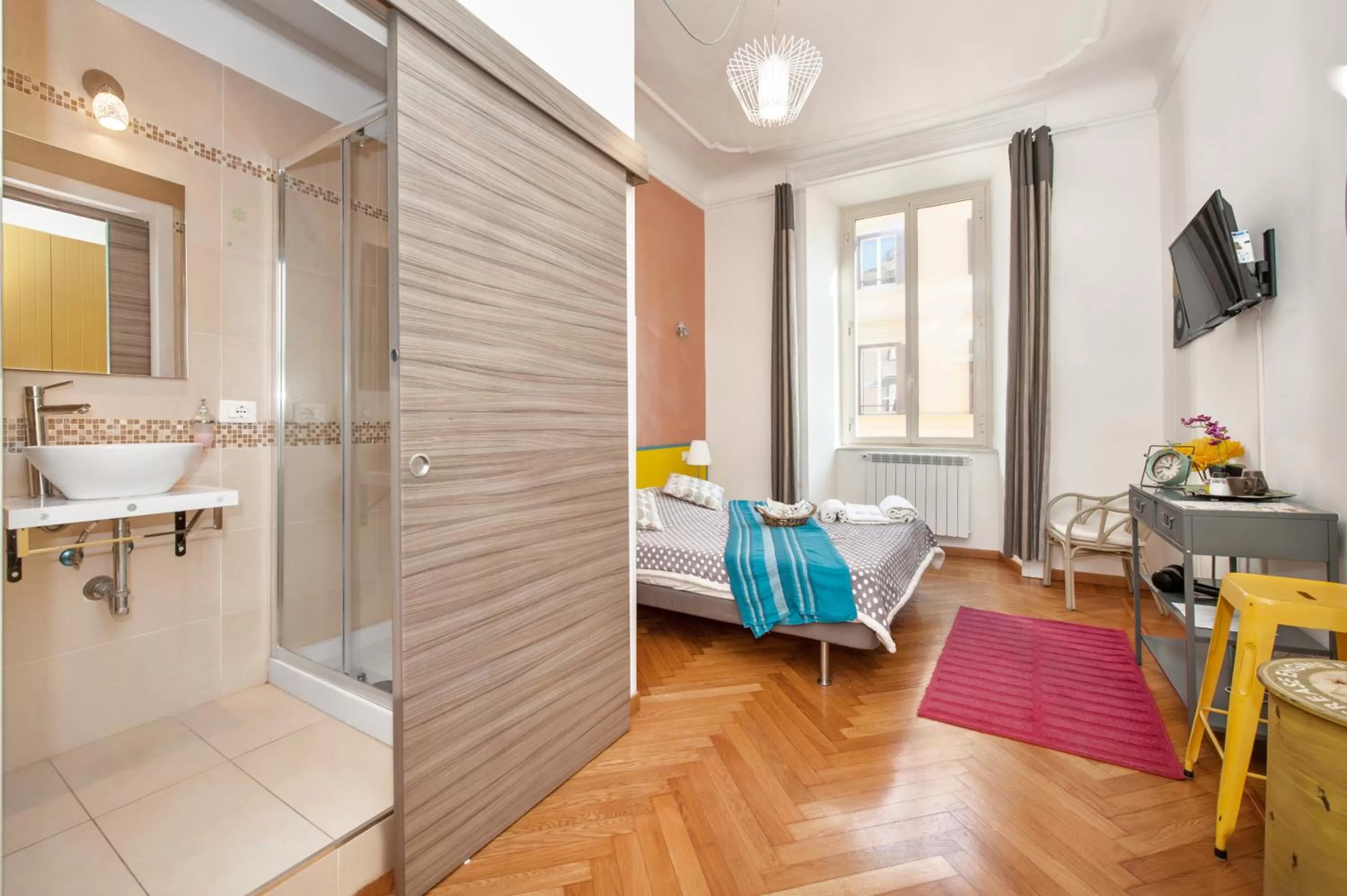 Bed in Sesto Suites Central