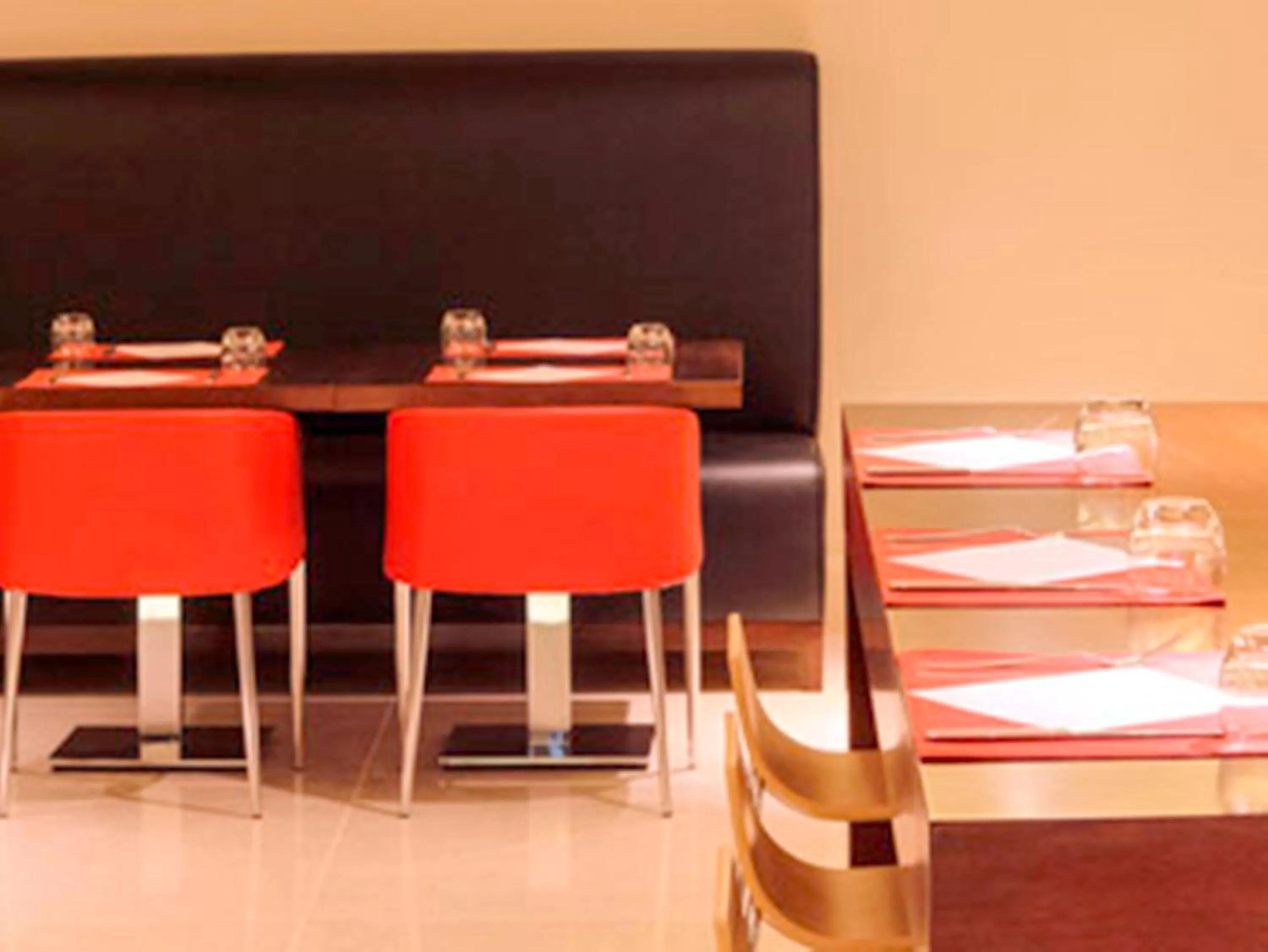 Restaurant/places to eat in Ibis Riyadh Olaya Street