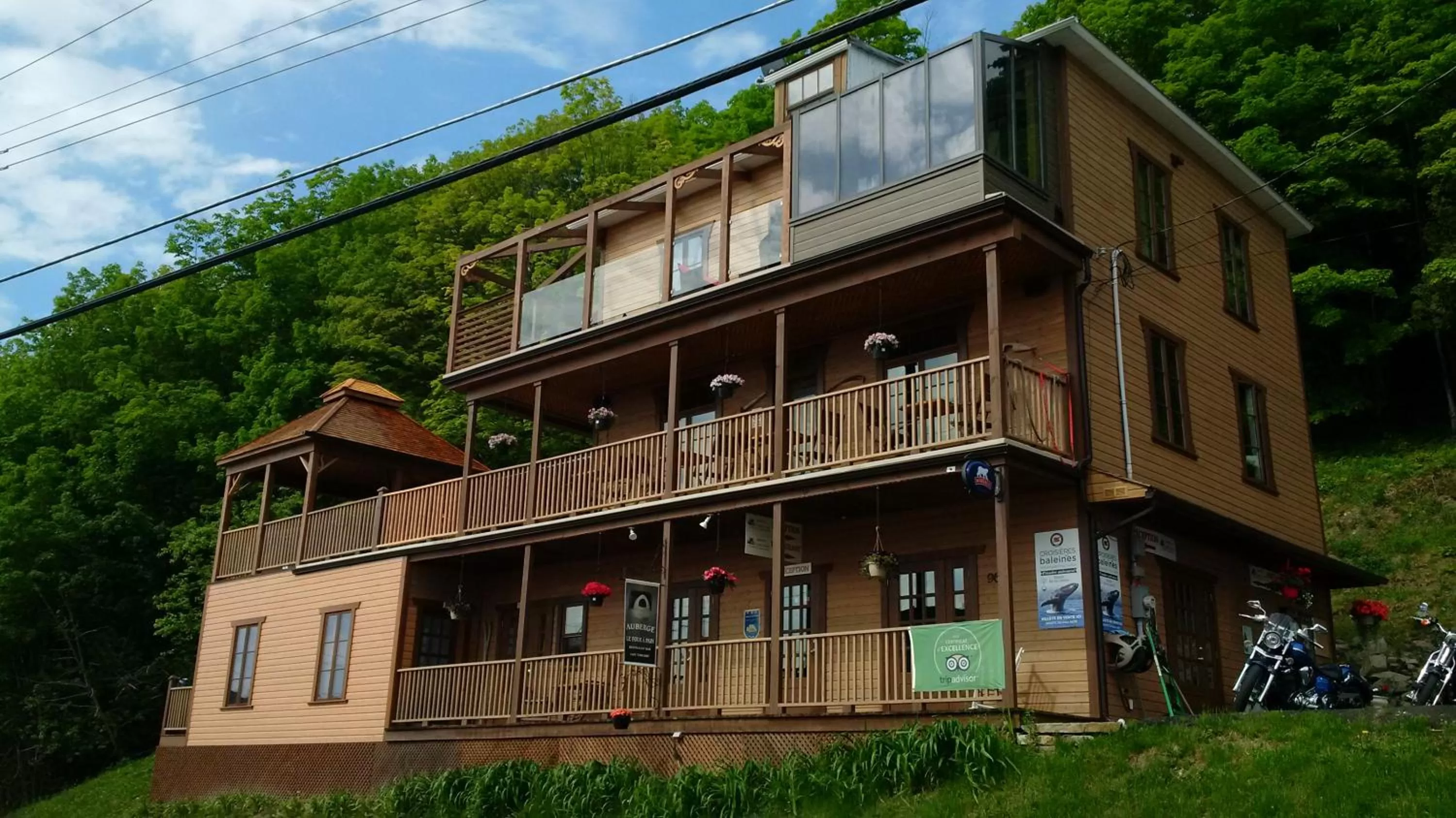 Facade/entrance in Auberge Le Four à Pain