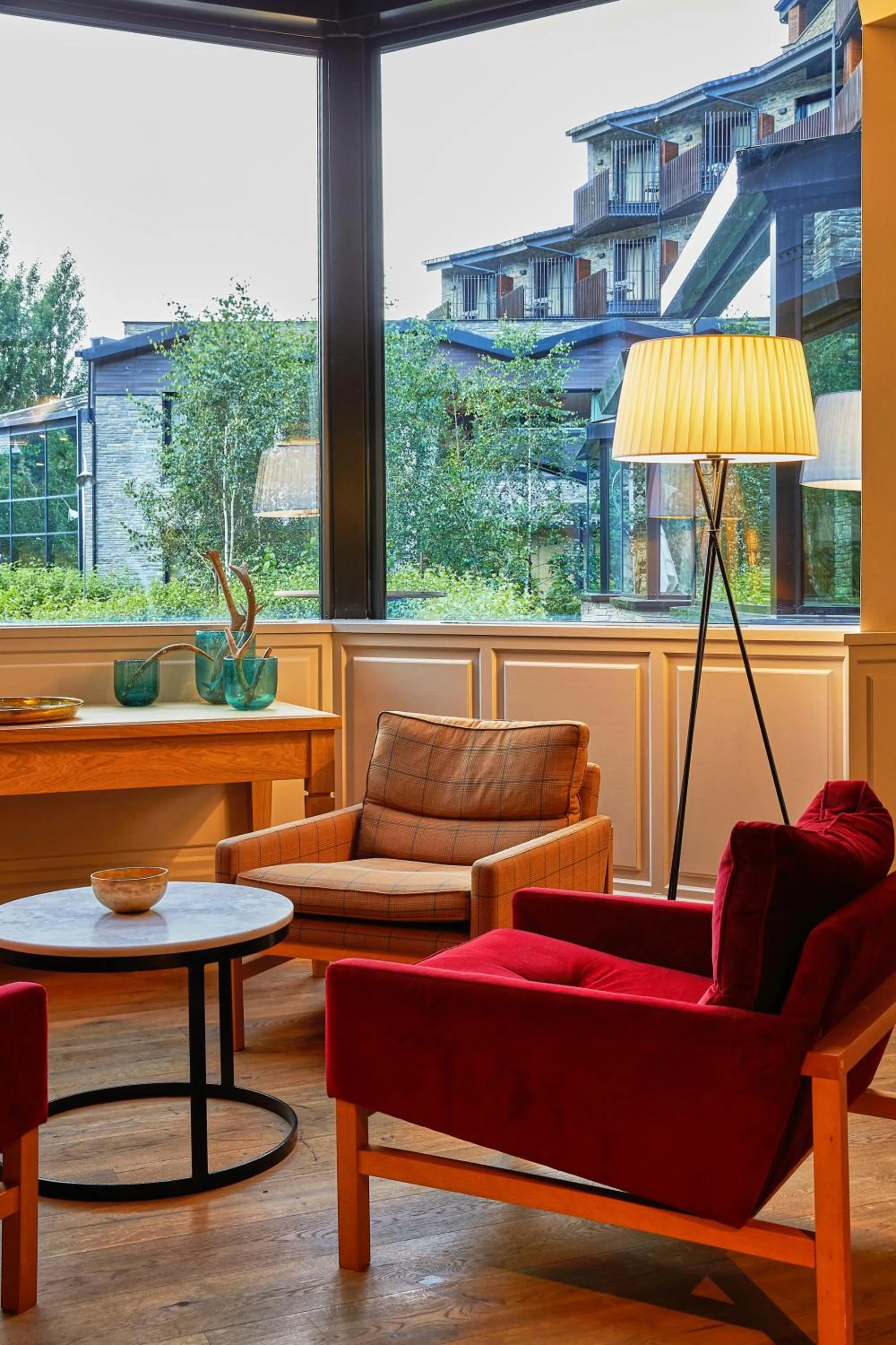 Living room in Park Piolets MountainHotel & Spa