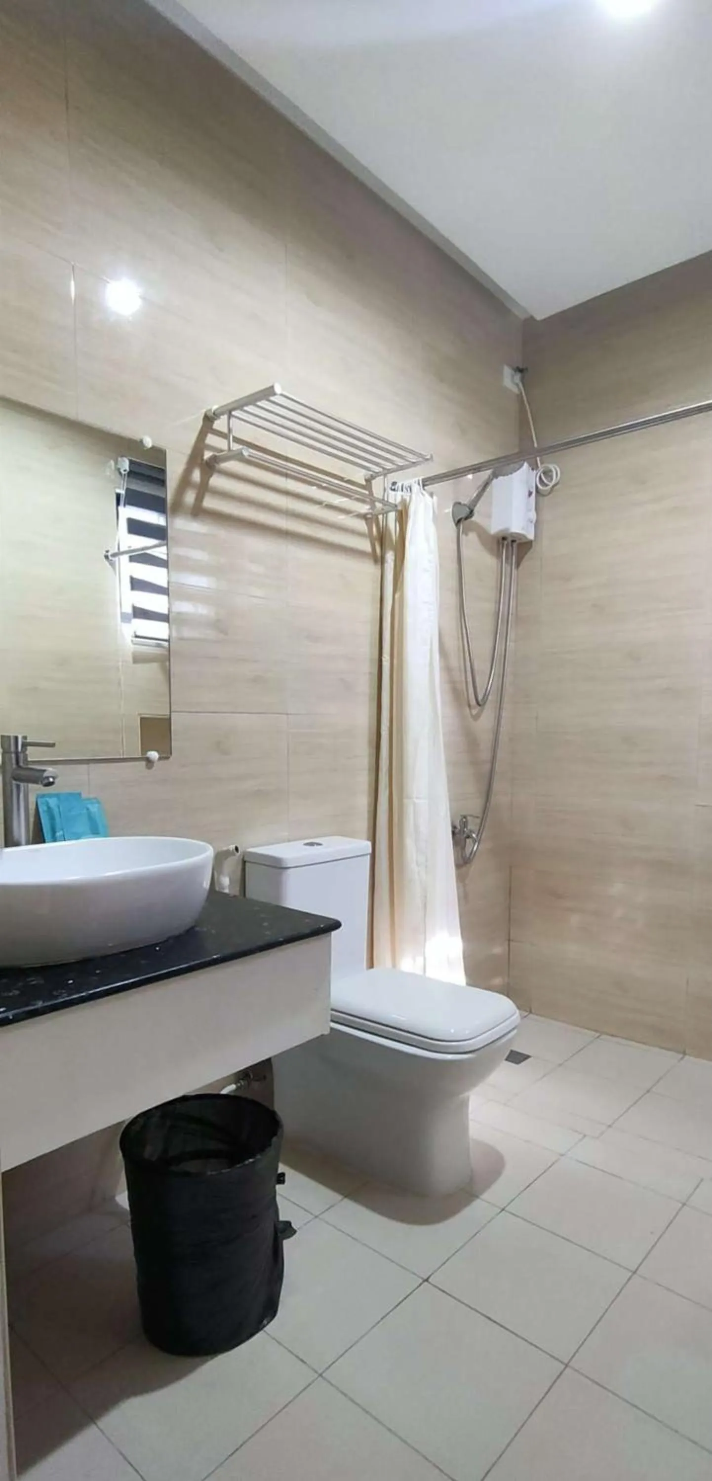 Shower in Sea Horizon Resort