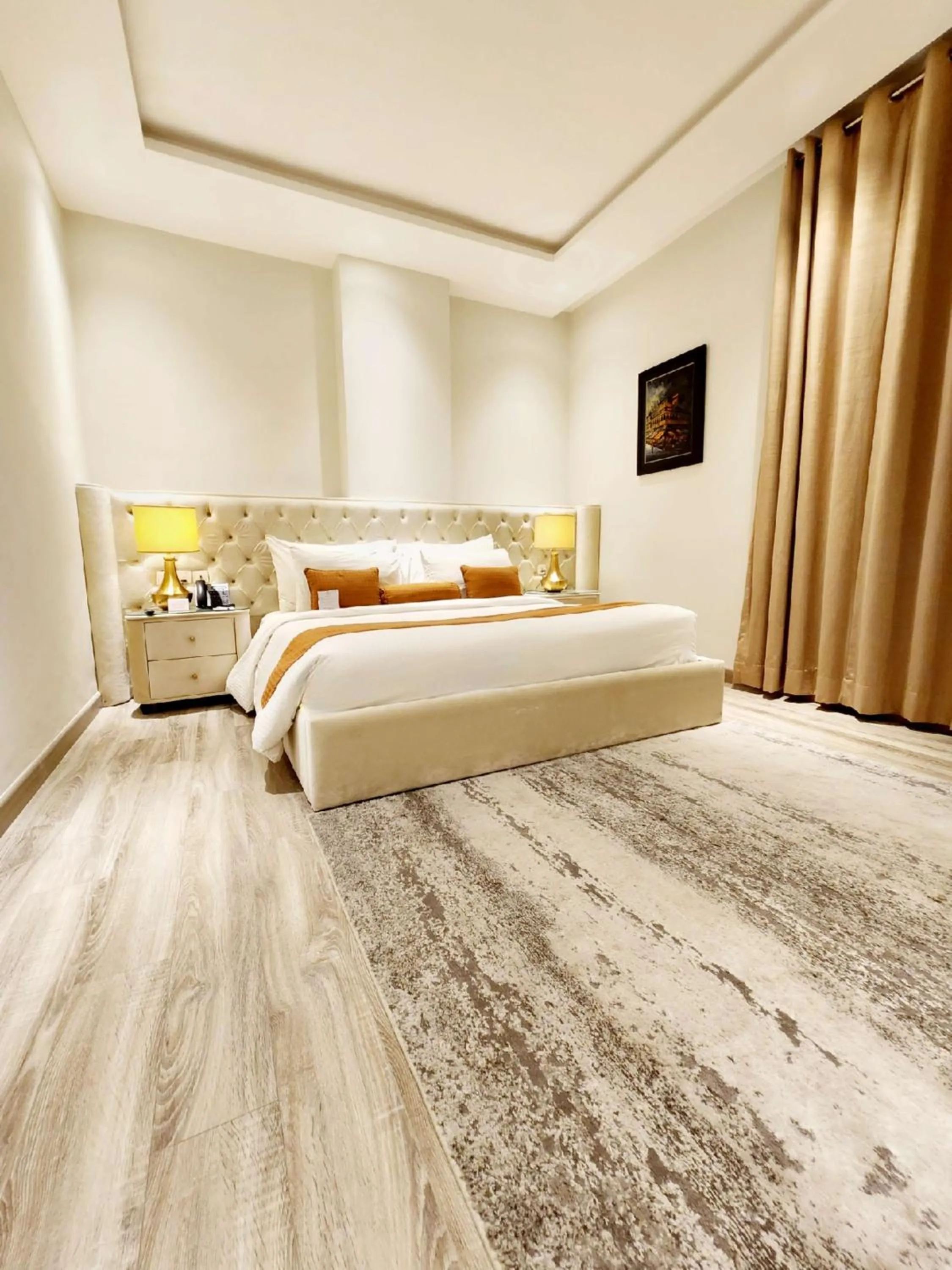 Photo of the whole room, Bed in Best Western Premier Hotel Gulberg Lahore