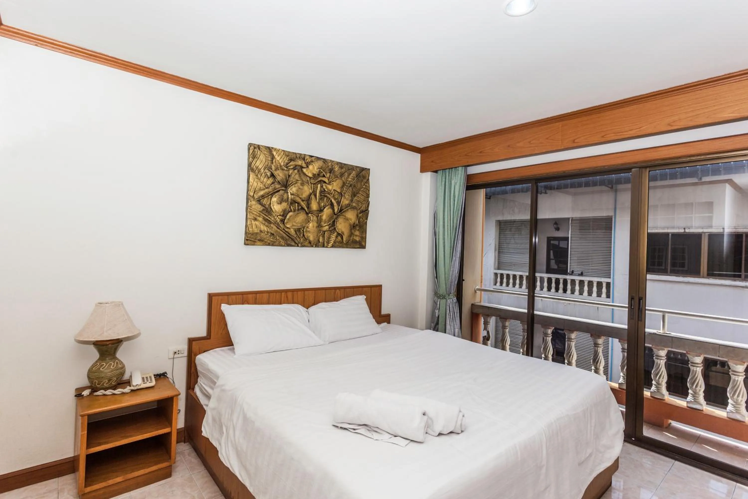 Bed in Andaman Sea Patong