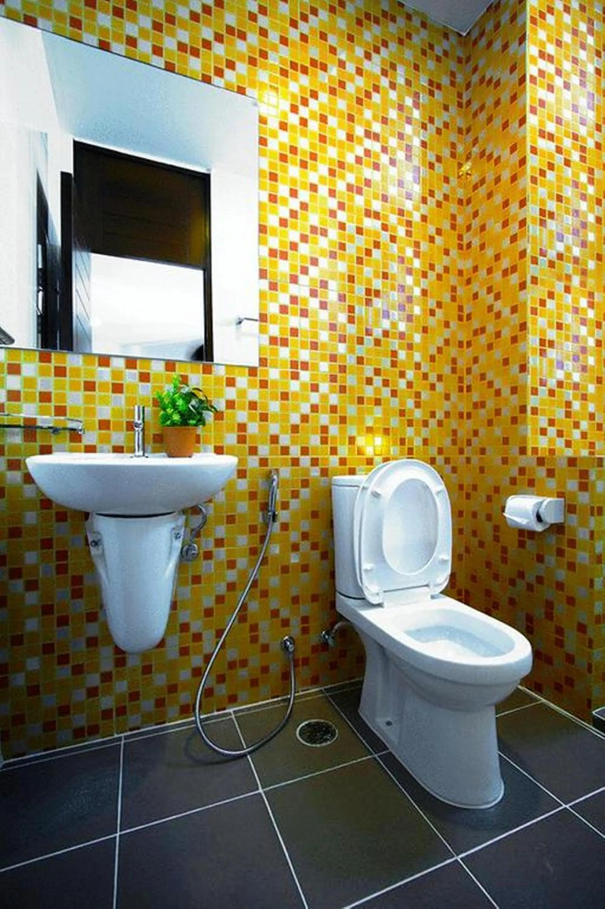 Bathroom in Ds67 Suites