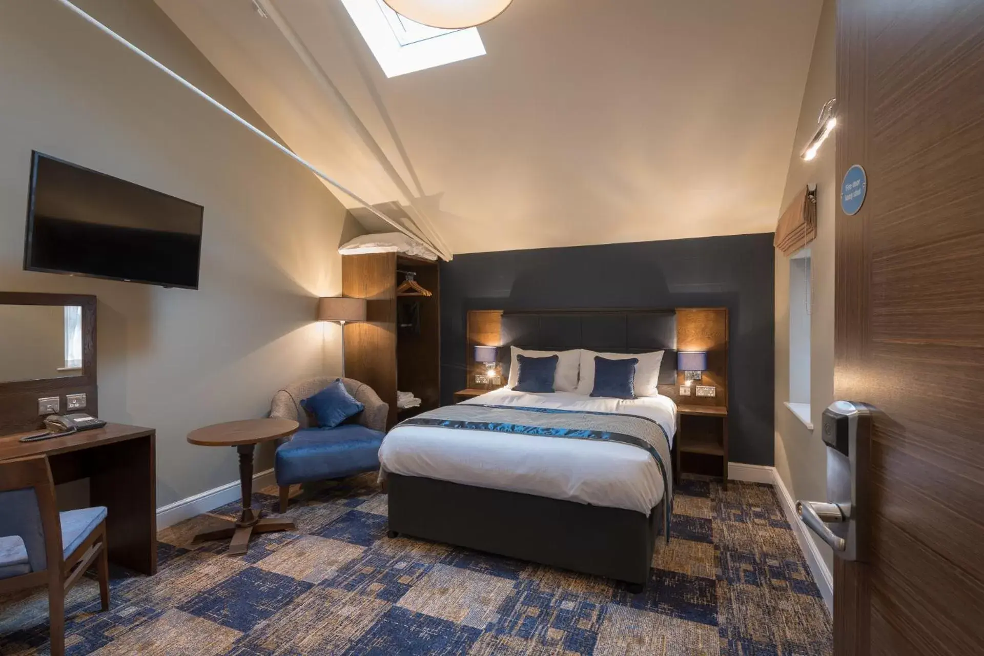 Bed in The John Russell Fox Wetherspoon Bed in The John Russell Fox Wetherspoon