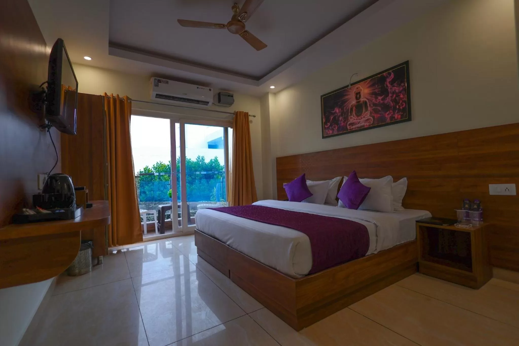 Bed in Perfectstayz Value Forest Valley Near Waterfall