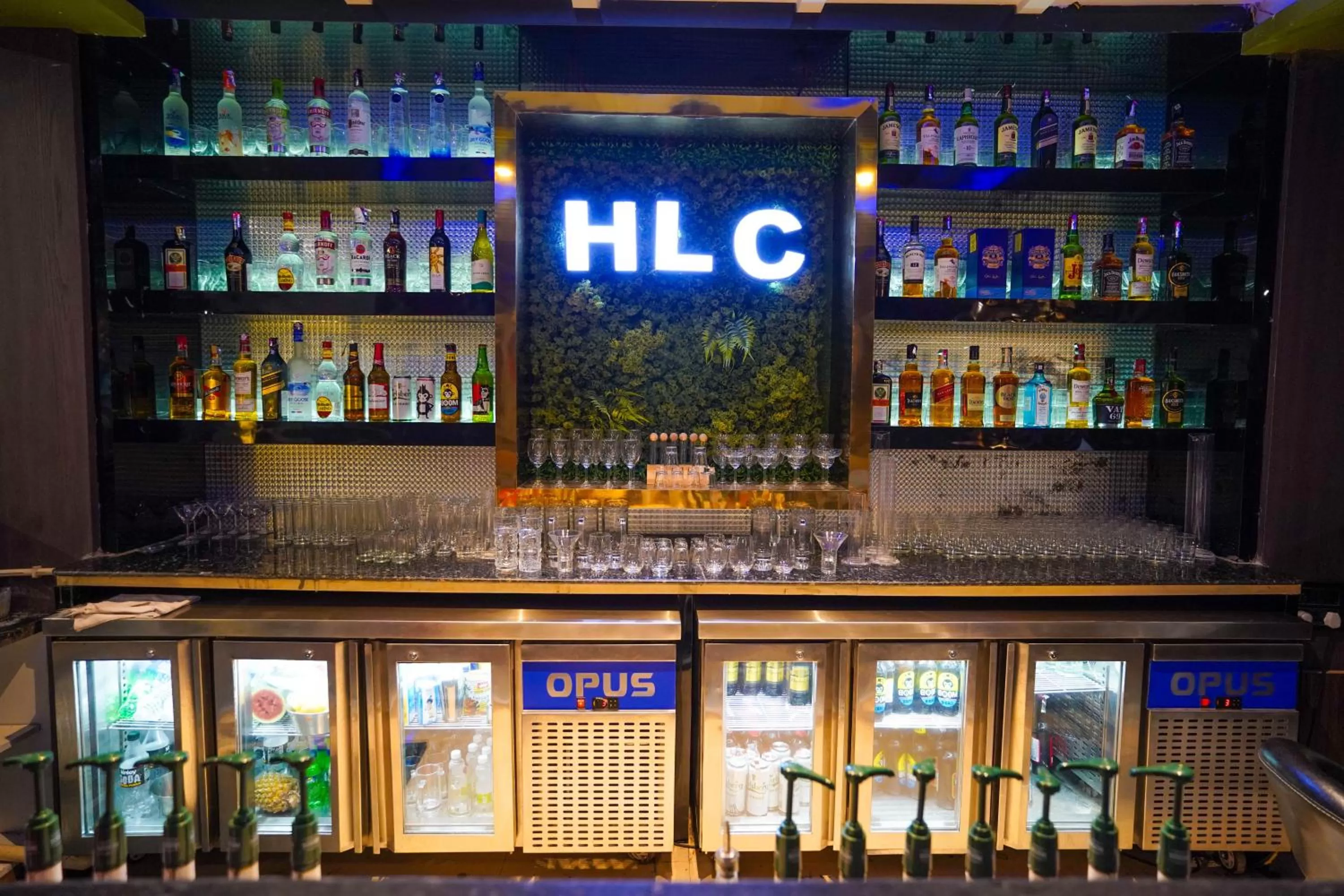 Lounge or bar, Lounge/Bar in HOTEL SEVENTH SENSE