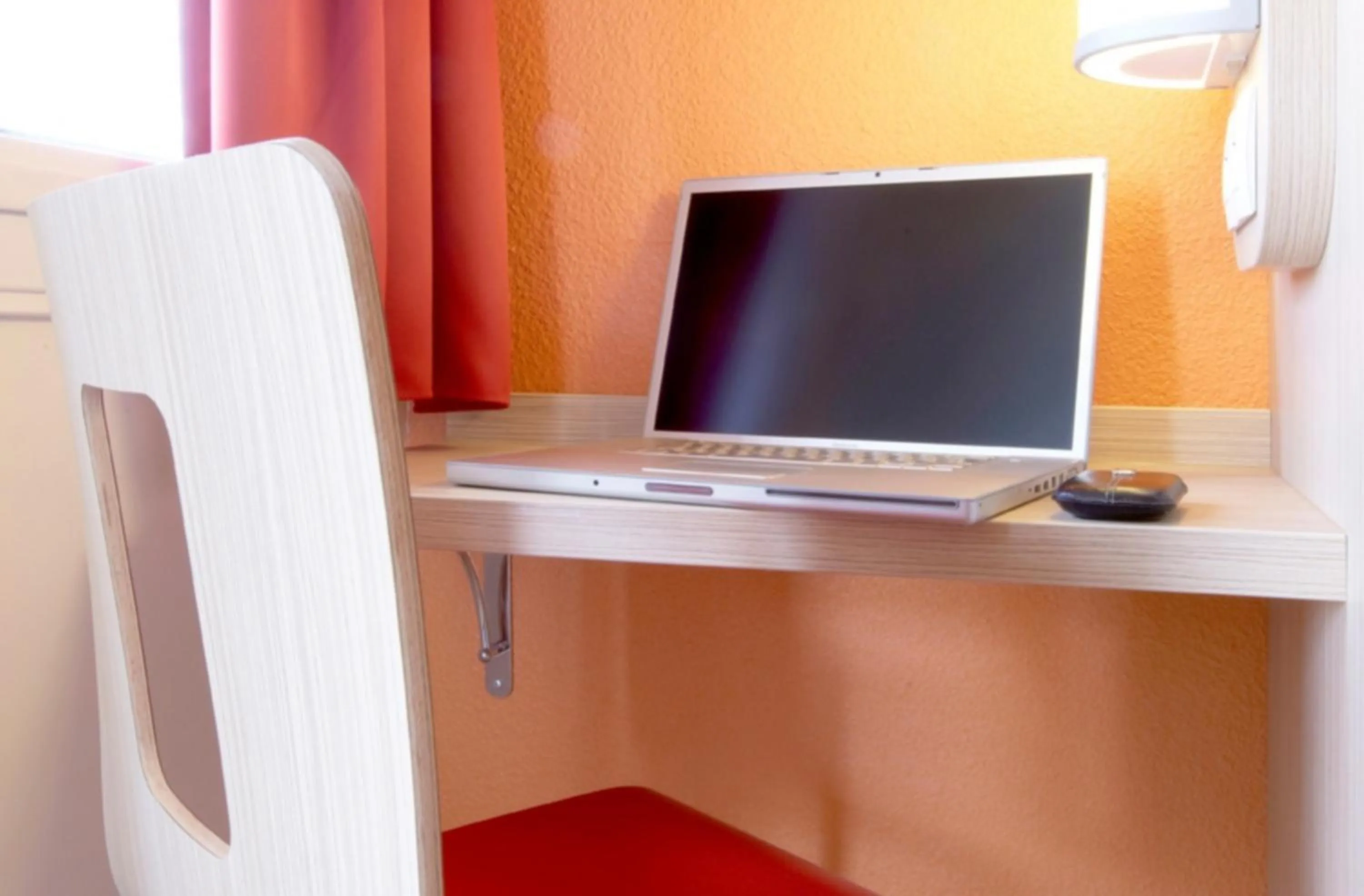 Business facilities in Premiere Classe Reims Nord - Bétheny