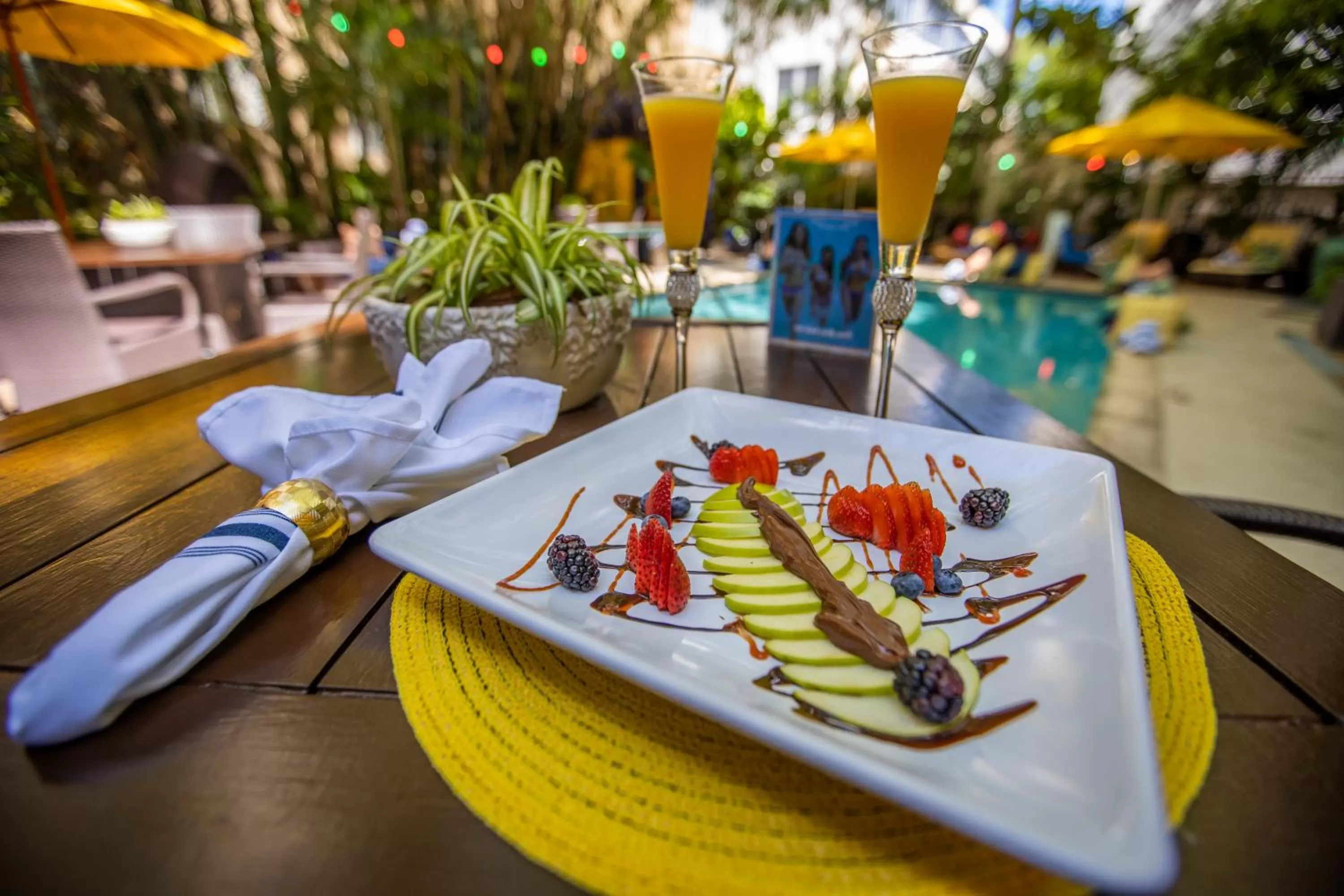 Swimming pool in Riviera Suites