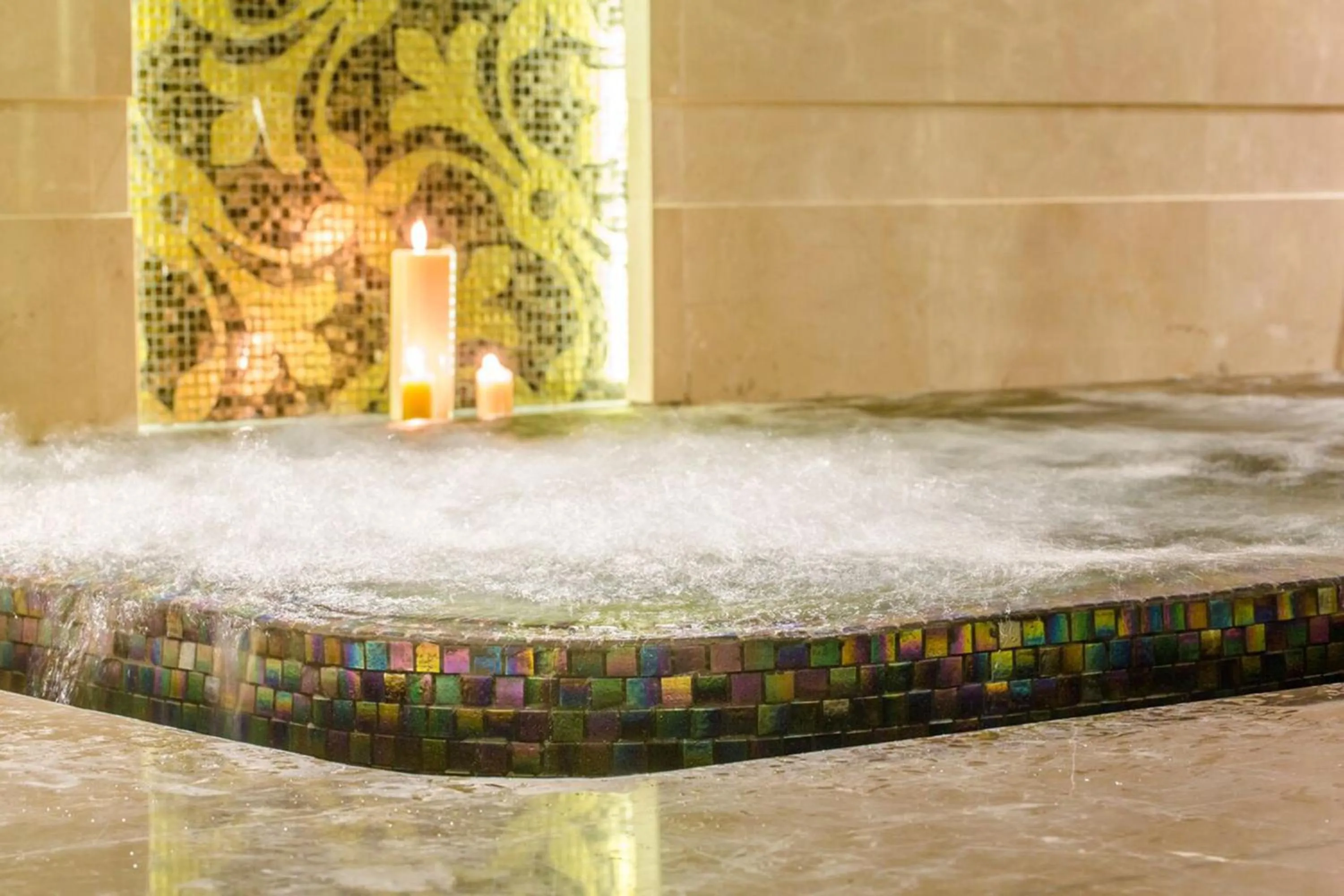 Public Bath, Spa/Wellness in Garden City Hotel