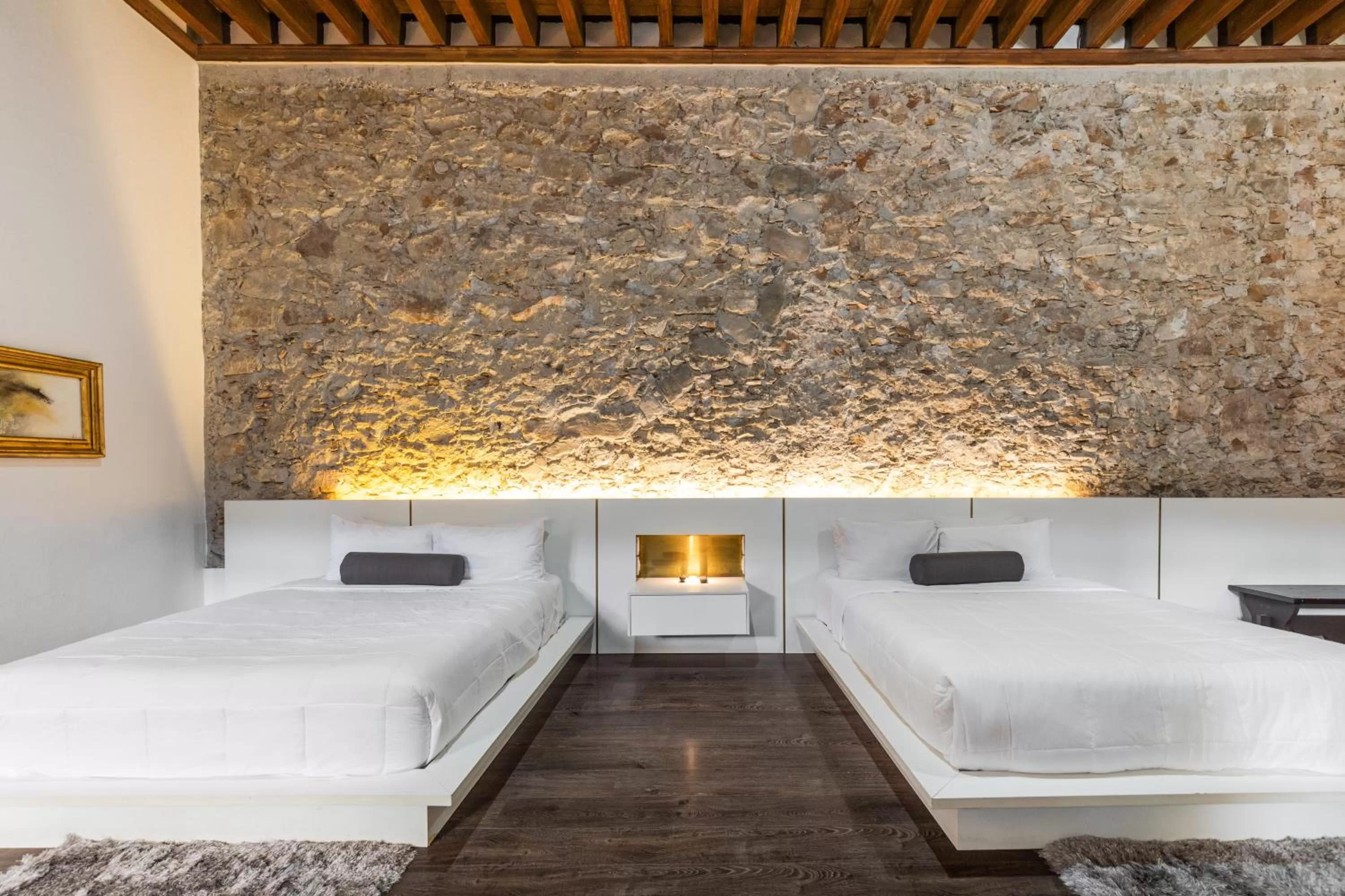 Photo of the whole room, Bed in El Mesón de Santa Rosa