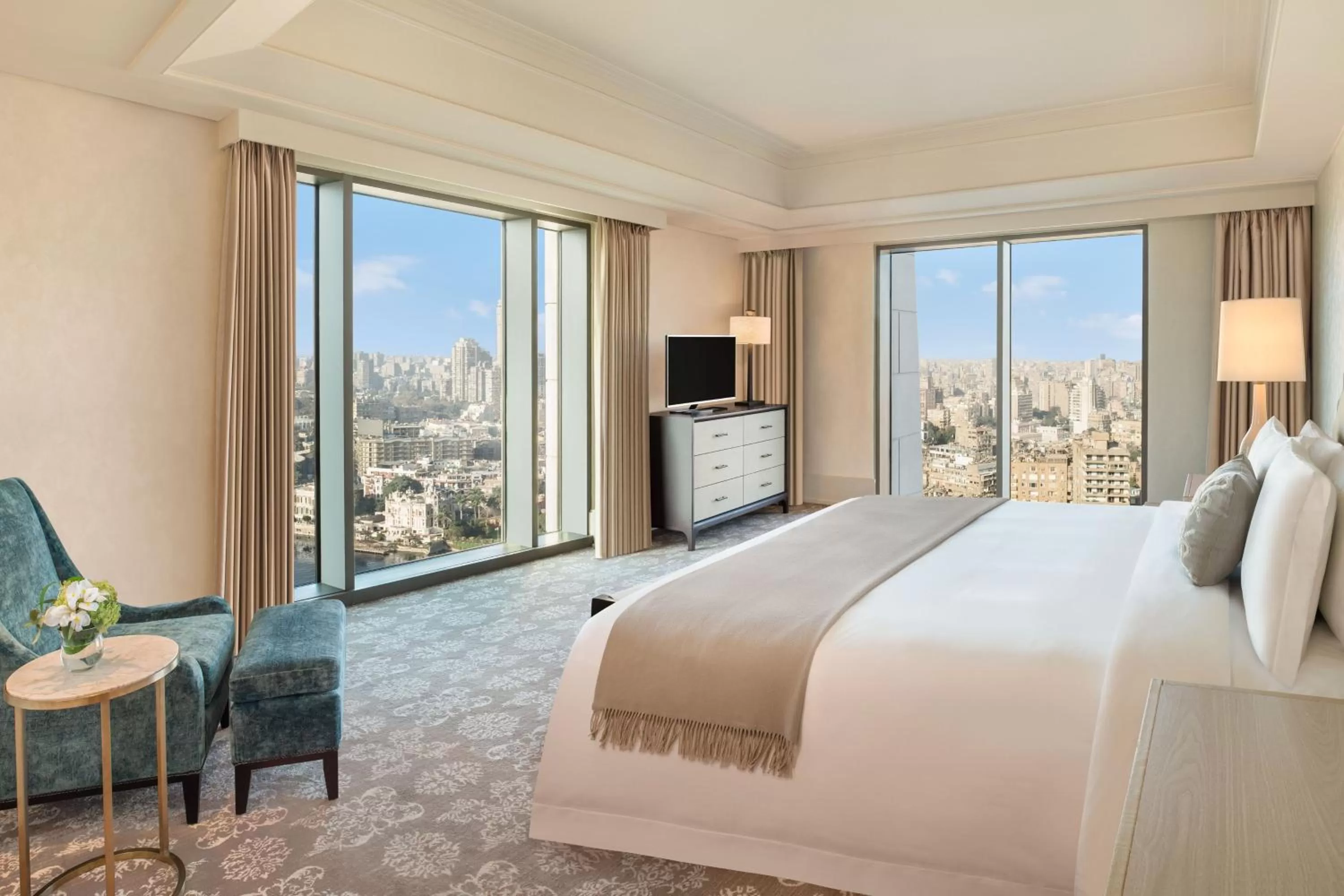 Bedroom, Bed in The St. Regis Cairo