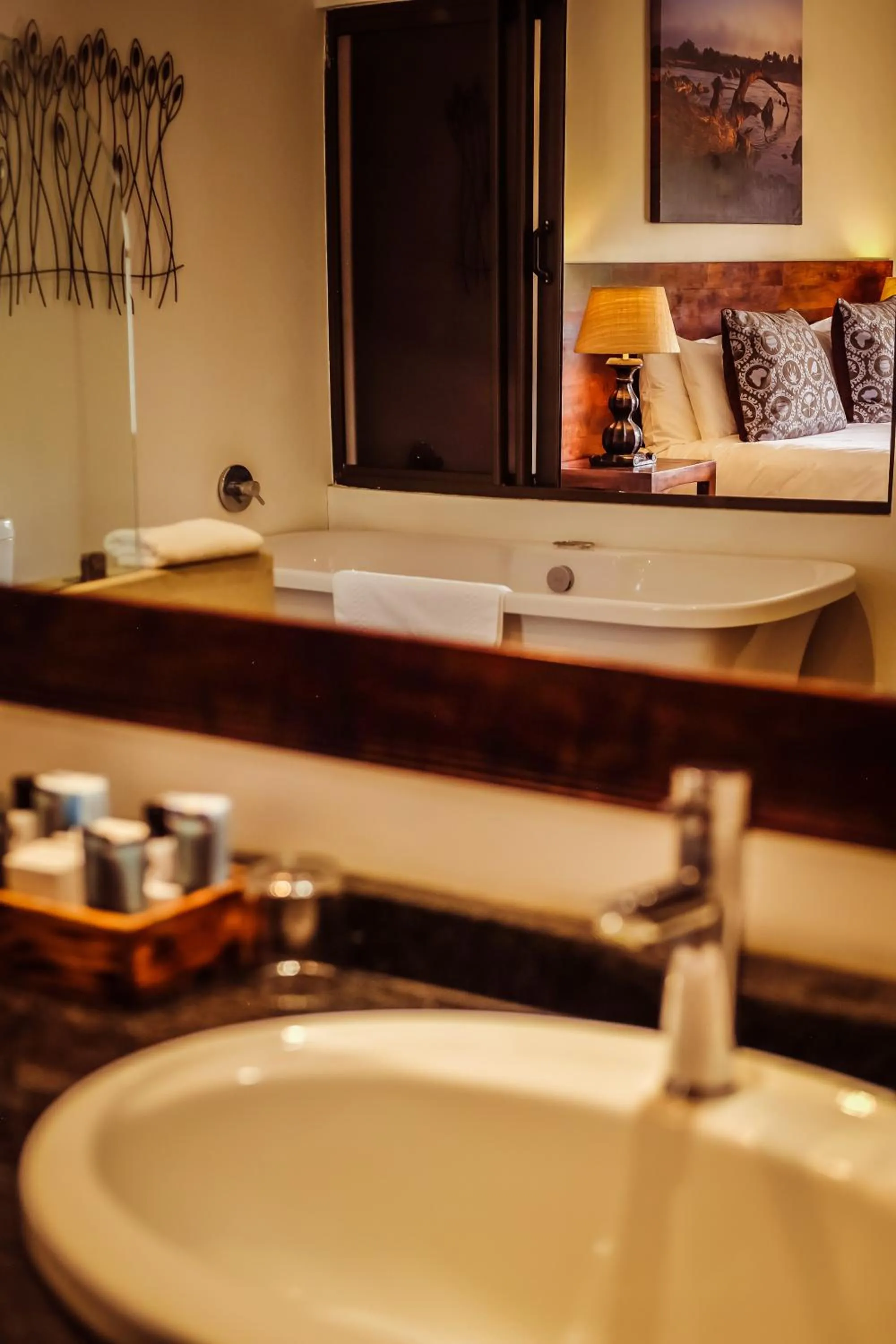 Bathroom, Bed in Bushveld Terrace Safari Hotel, Lodge & Spa