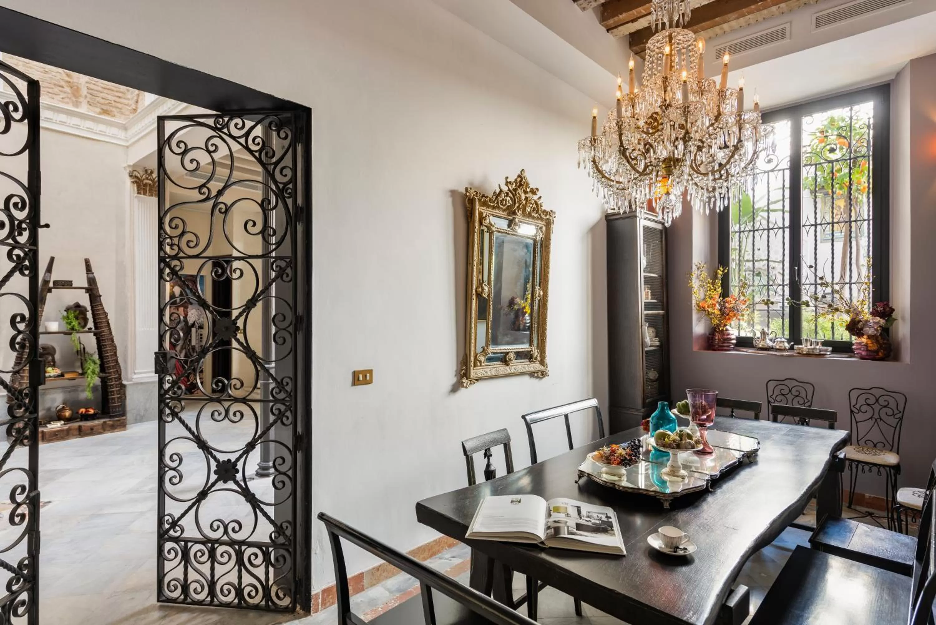 Meals, Restaurant/Places to Eat in Pájaro Rebelde