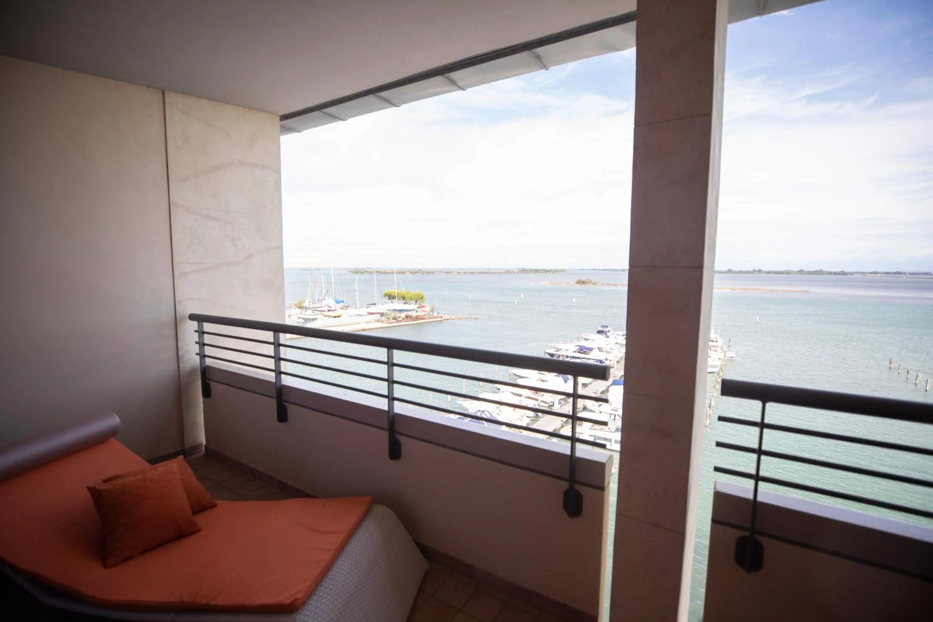 Balcony/Terrace in Laguna Palace Hotel Grado