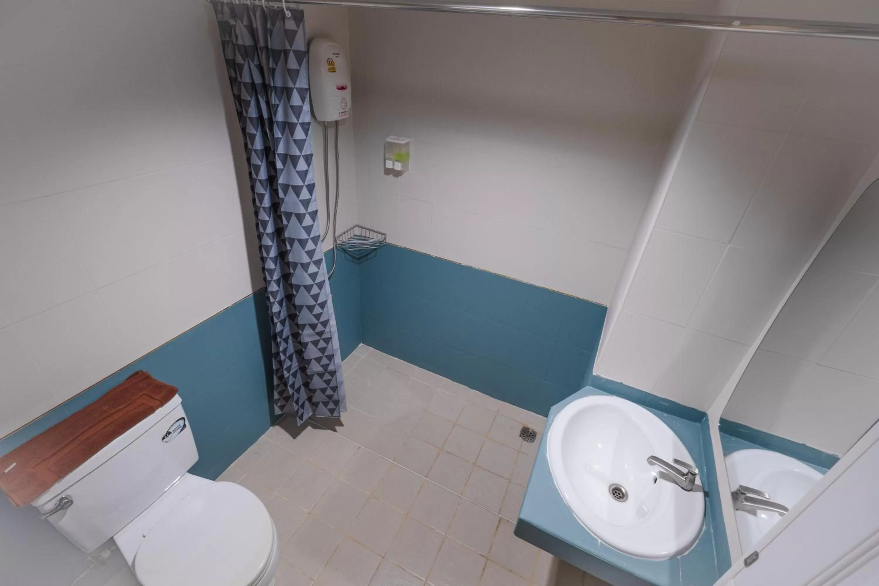 Bathroom in Don Muang Hotel