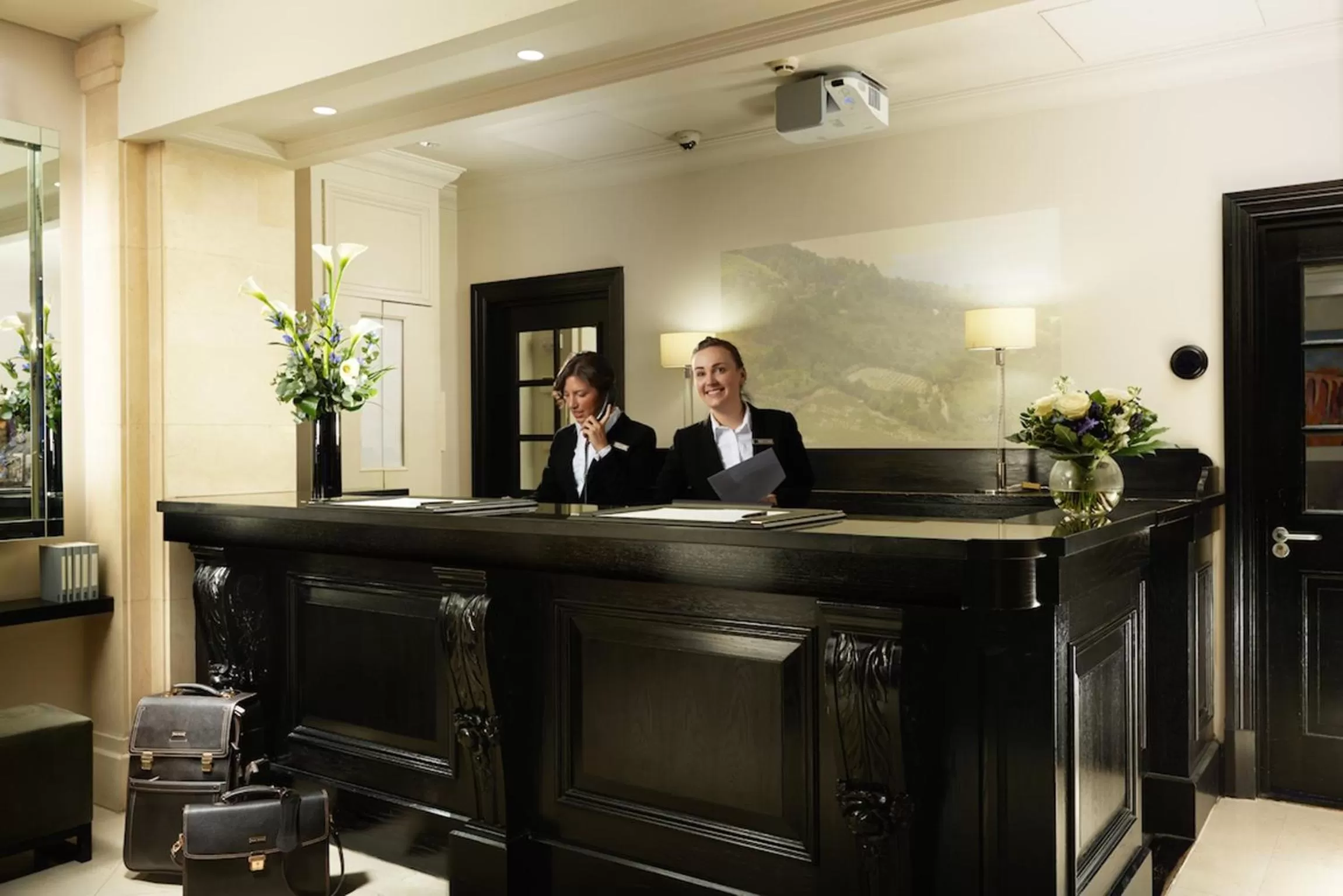 Lobby or reception in London Bridge Hotel