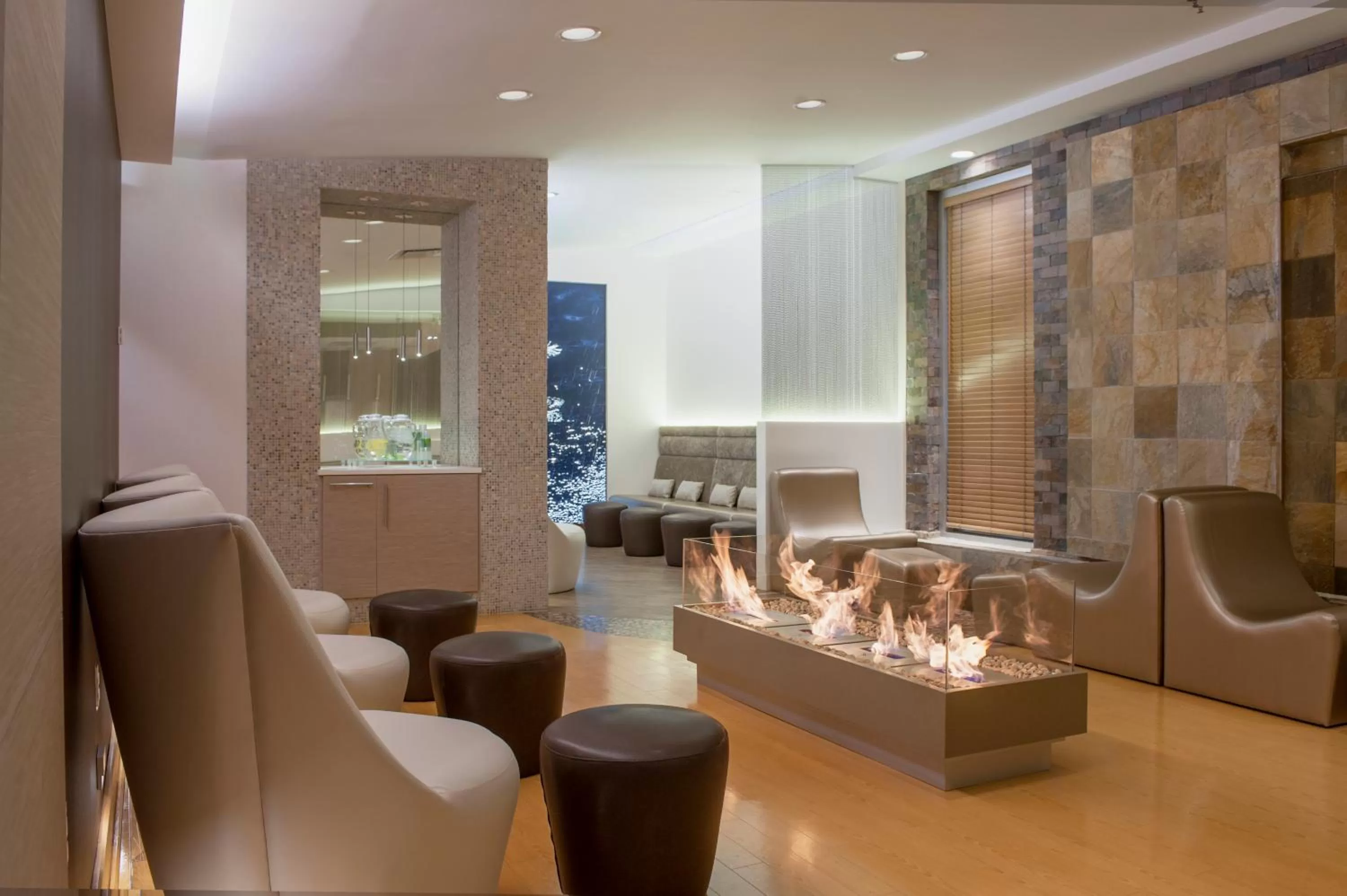 Lounge or bar in Inn at the Forks