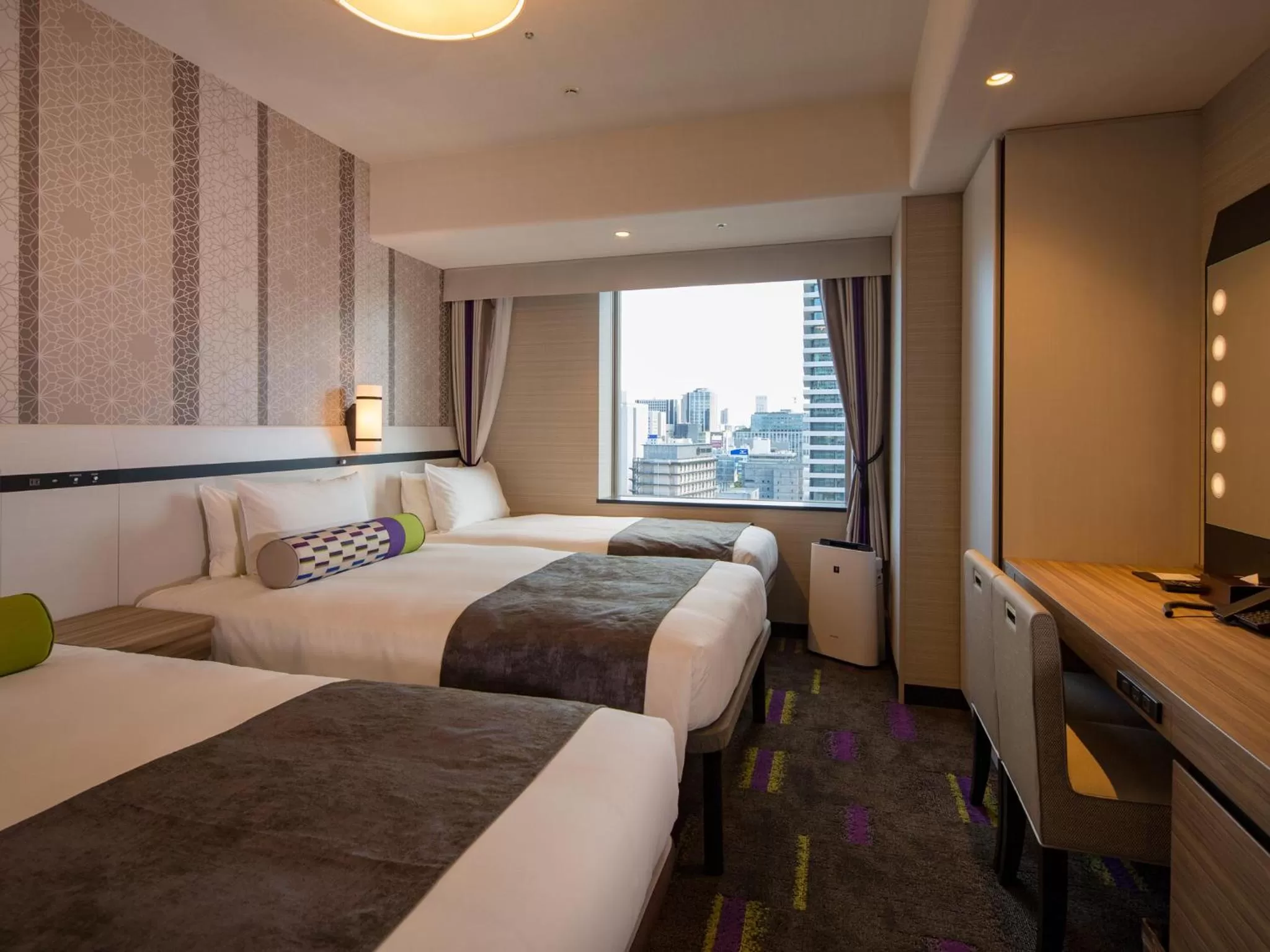 Photo of the whole room, Bed in Hotel Monterey Le Frere Osaka