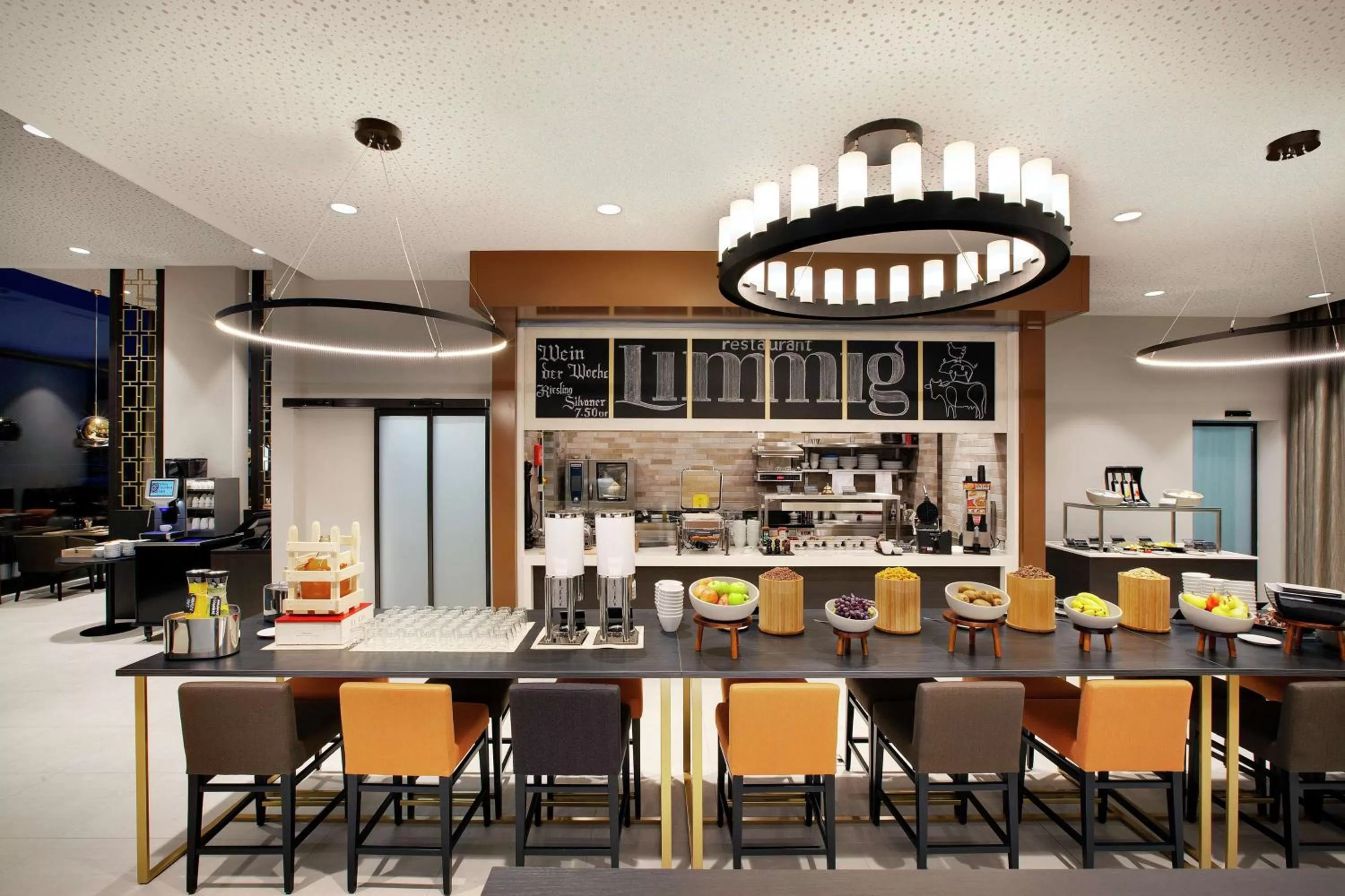 Restaurant/places to eat in Hilton Garden Inn Zurich Limmattal