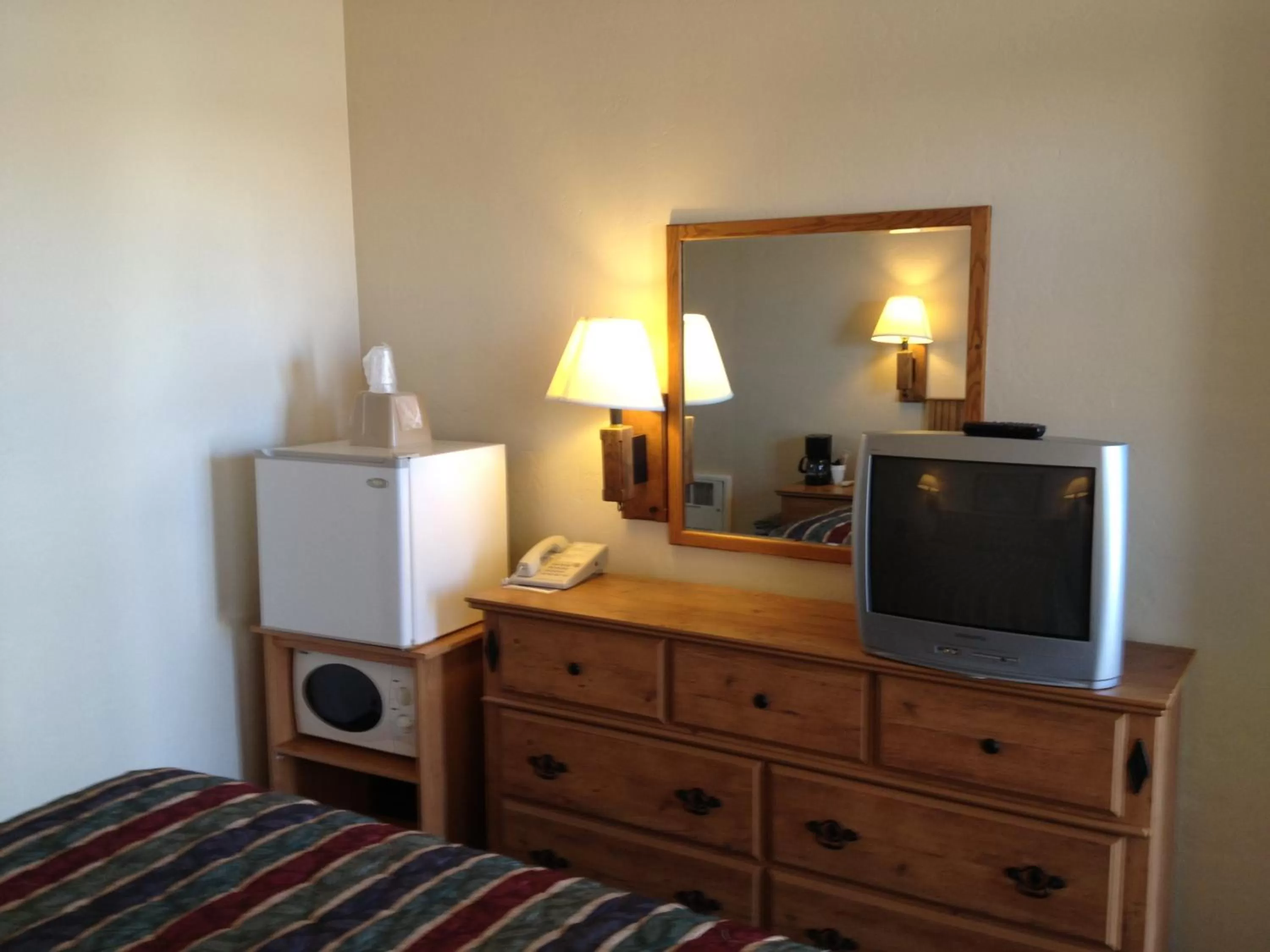 Decorative detail in The Monticello Inn