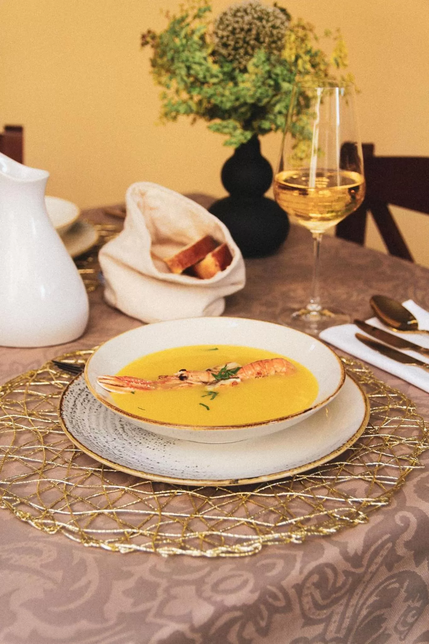 Restaurant/places to eat in Operna klet Ljubljana