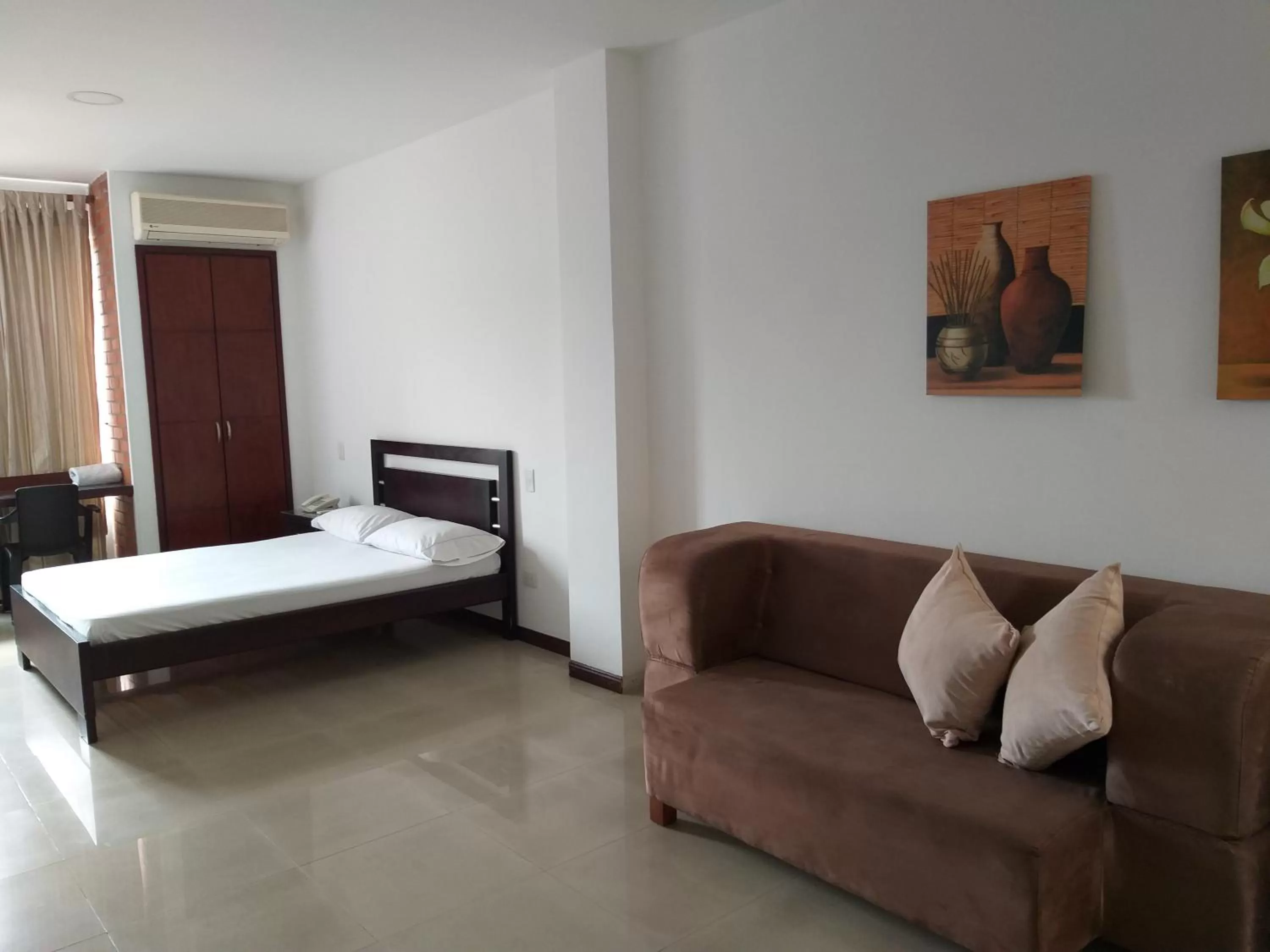 Decorative detail, Bed in Pampalinda Hotel