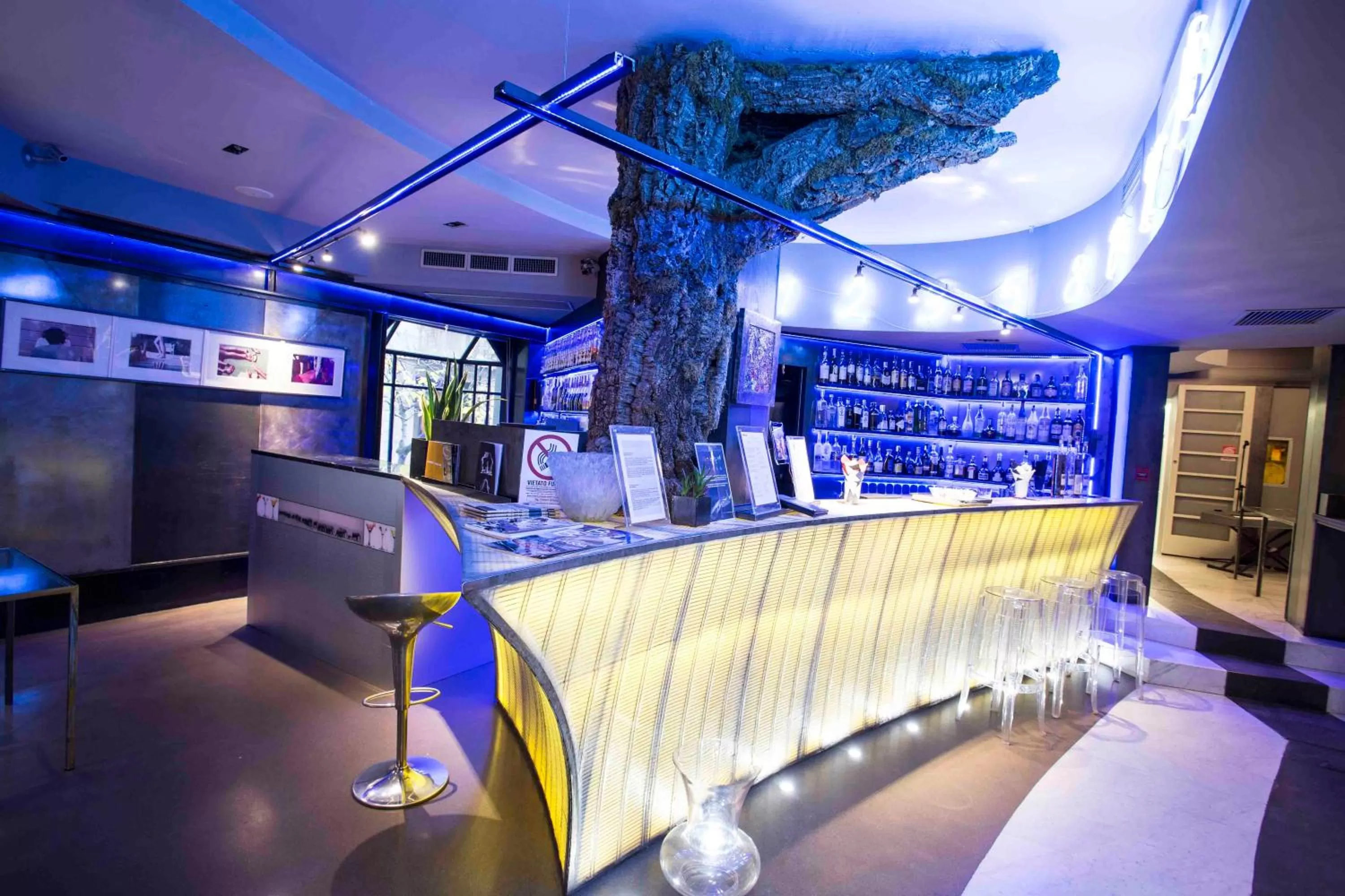 Lounge or bar in Art Hotel Boston