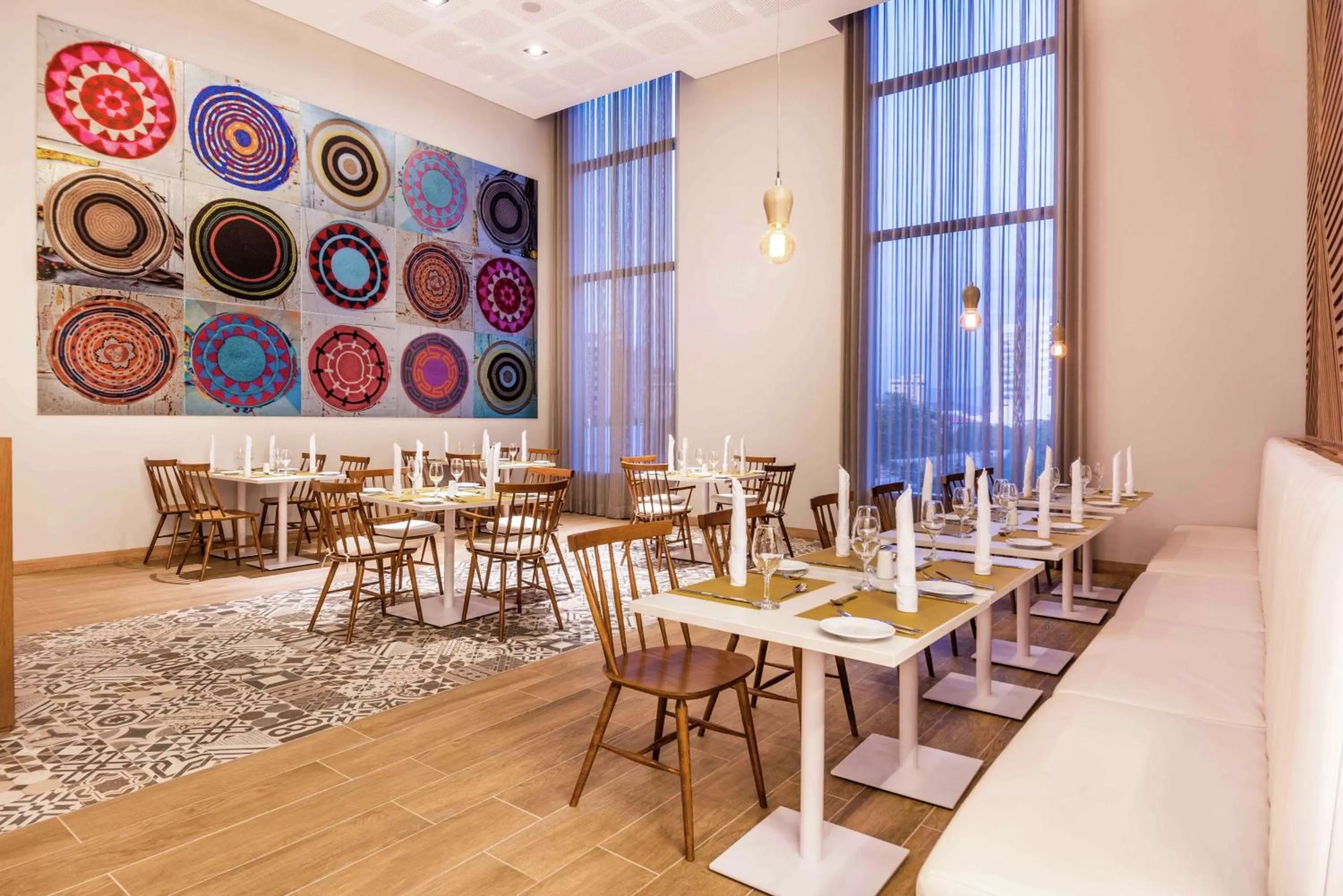 Restaurant/places to eat in Hilton Garden Inn Santa Marta