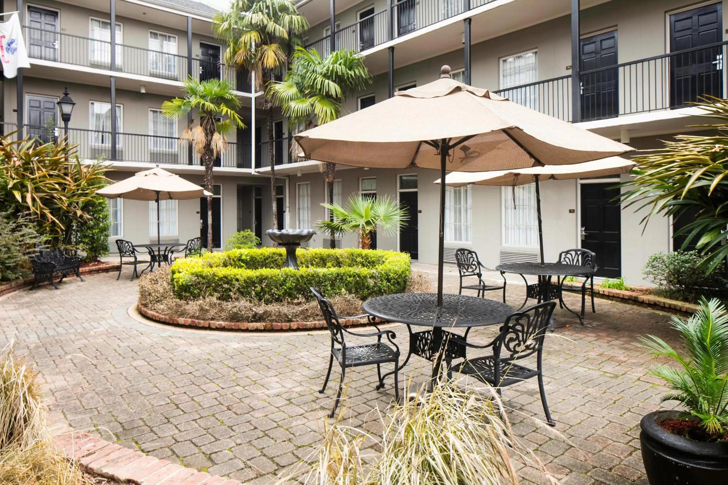 Patio in Maison Saint Charles